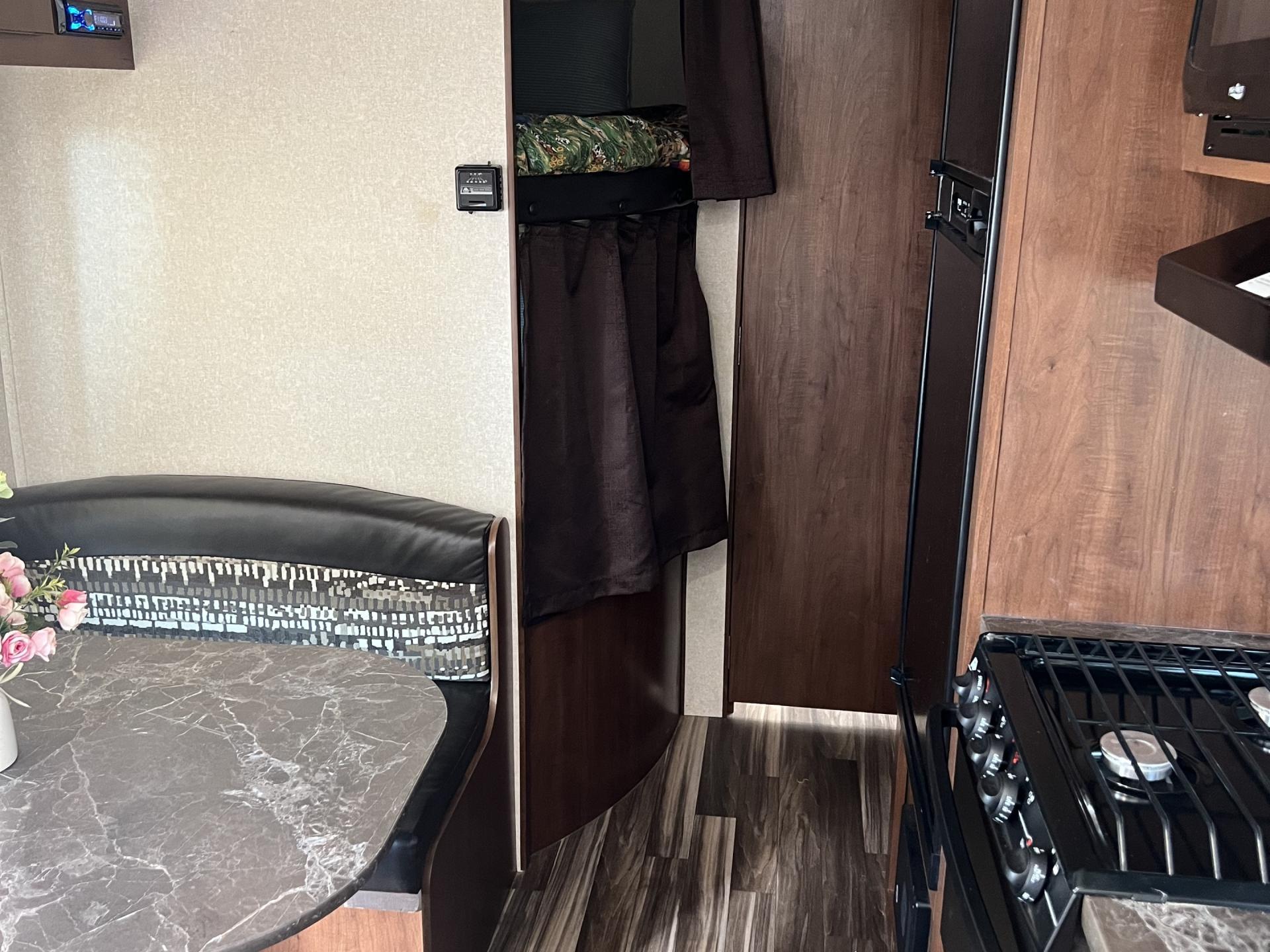 2017 JAYCO JAY FLIGHT SLX 8 264BHW