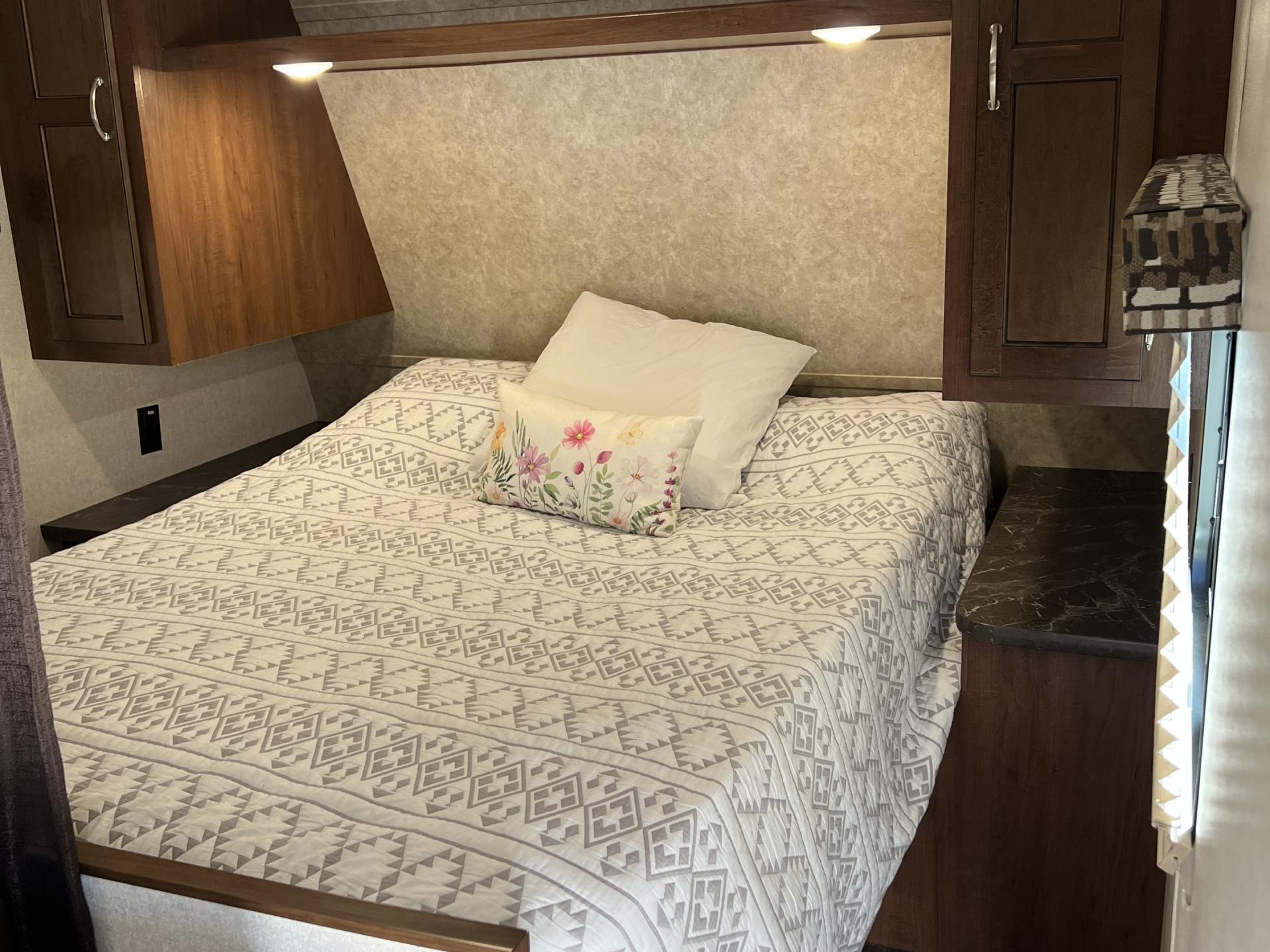 2017 JAYCO JAY FLIGHT SLX 8 264BHW