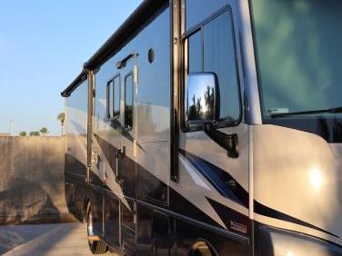 2020 WINNEBAGO VISTA 35U