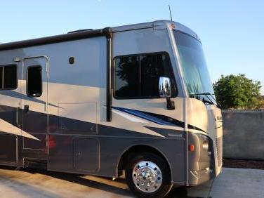 2020 WINNEBAGO VISTA 35U