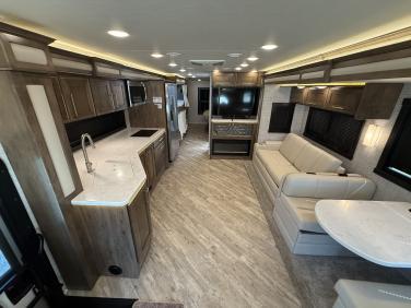 2020 ENTEGRA COACH ACCOLADE 37L