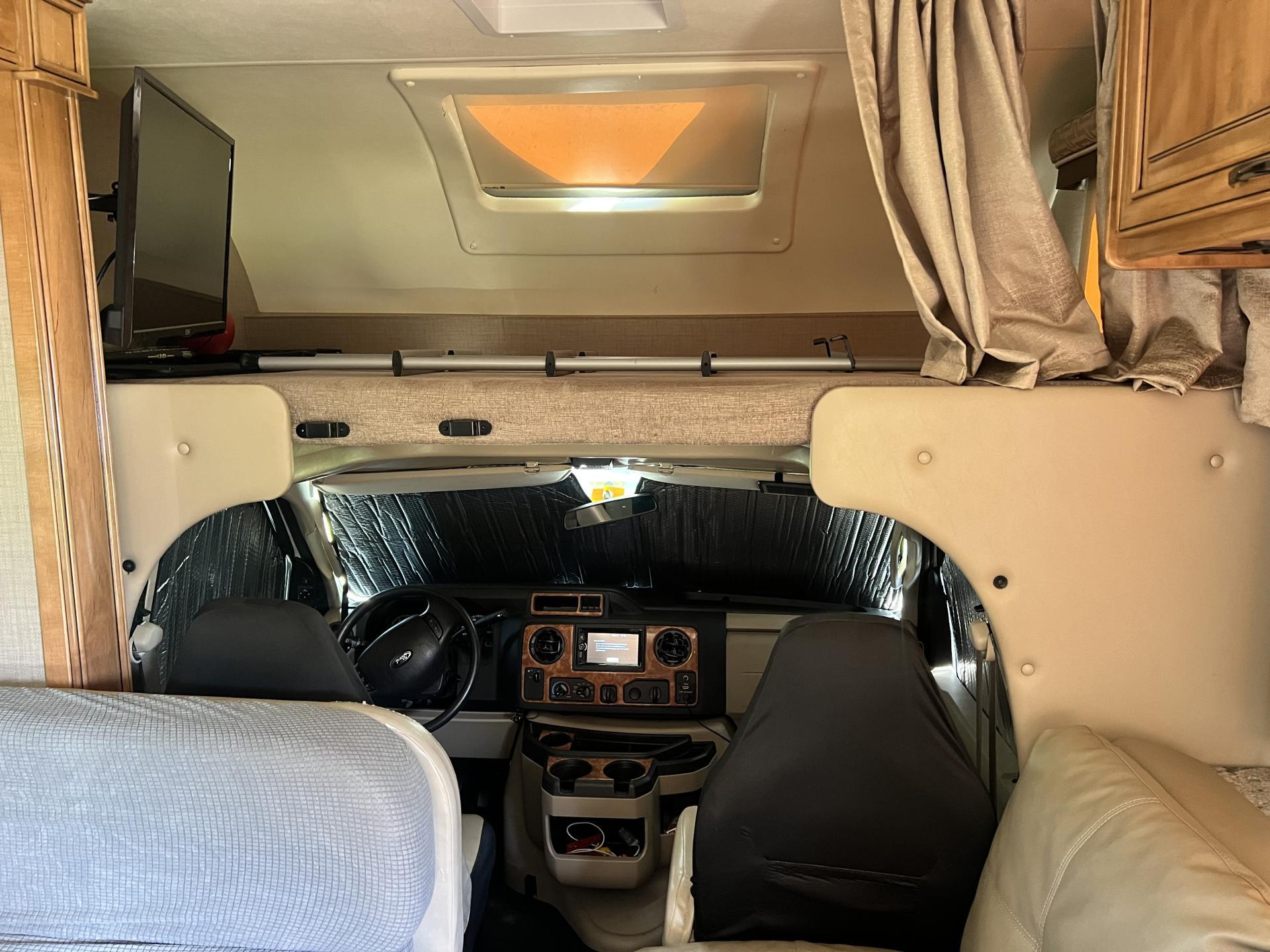 2017 THOR MOTOR COACH QUANTUM LF31
