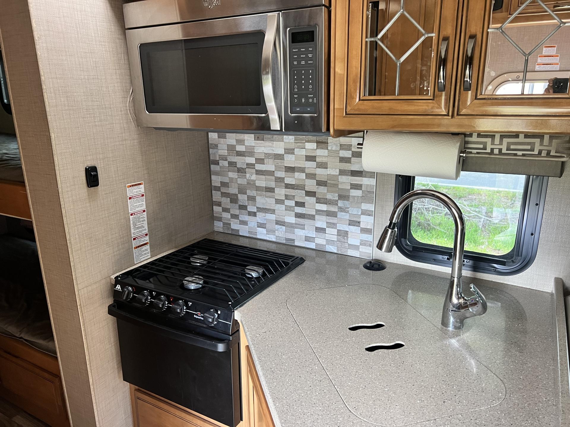 2017 THOR MOTOR COACH QUANTUM LF31