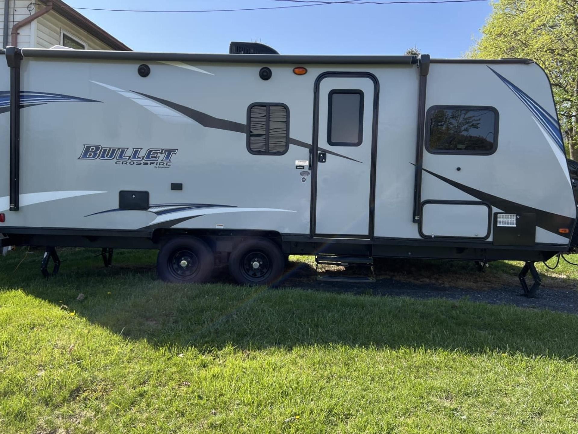 2018 KEYSTONE BULLET CROSSFIRE 2190EX