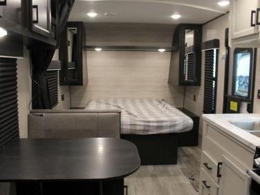 2022 Jayco JAY FLIGHT SLX 224BH