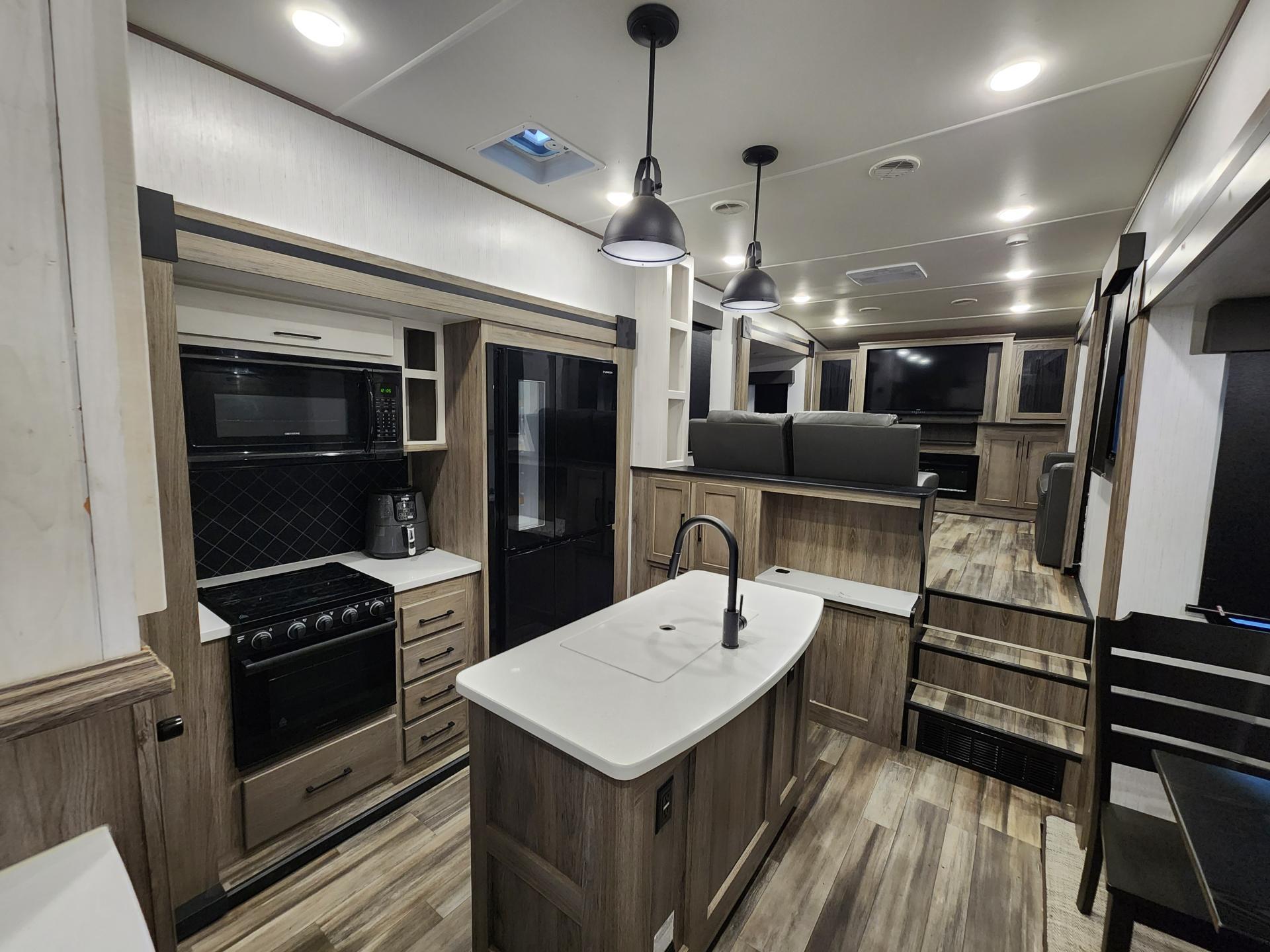 2022 HEARTLAND MILESTONE 370FLMB Good Sam RV Rentals