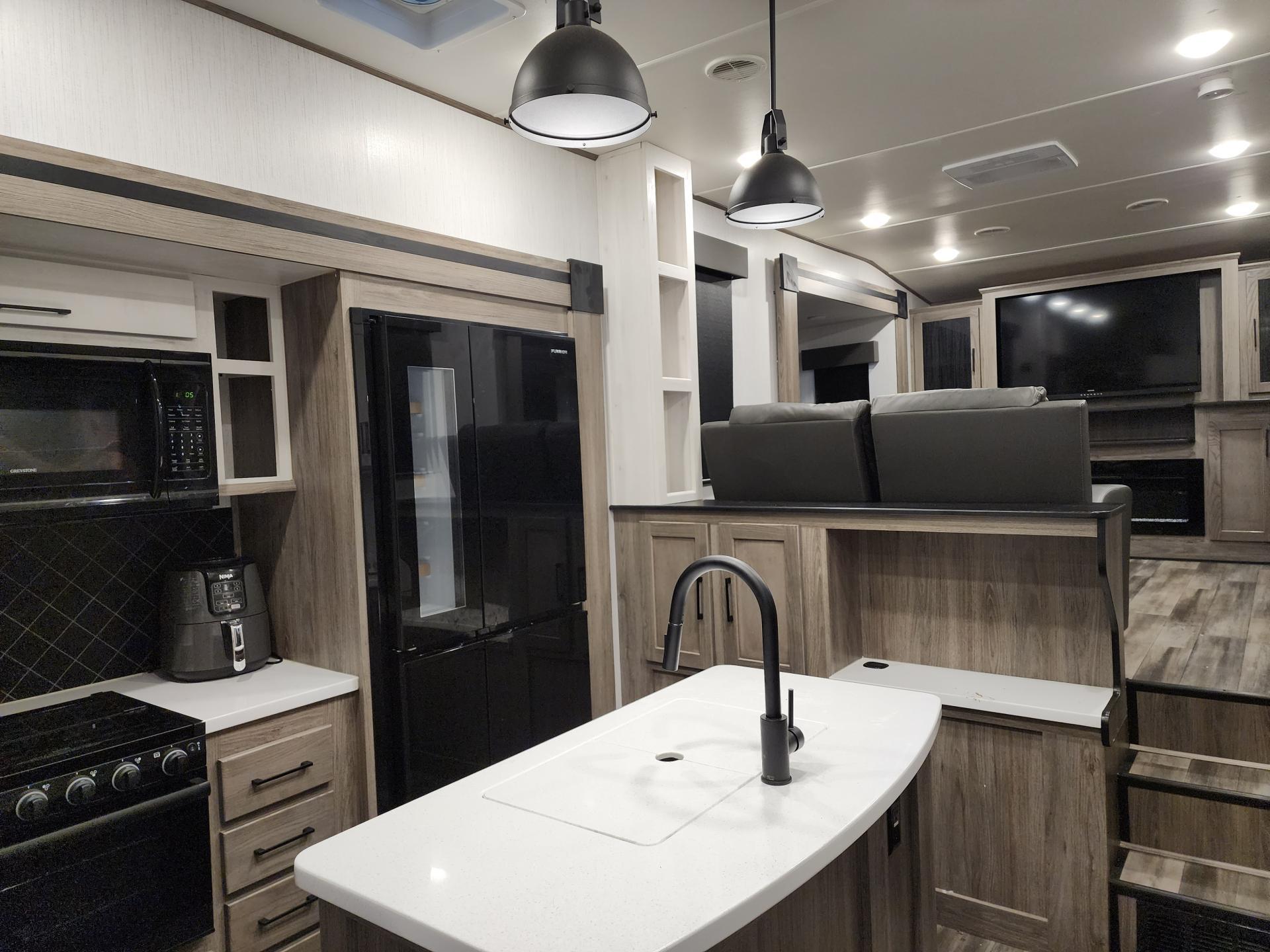 2022 HEARTLAND MILESTONE 370FLMB Good Sam RV Rentals