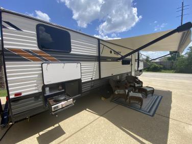 2022 FOREST RIVER WILDWOOD 273QBXL