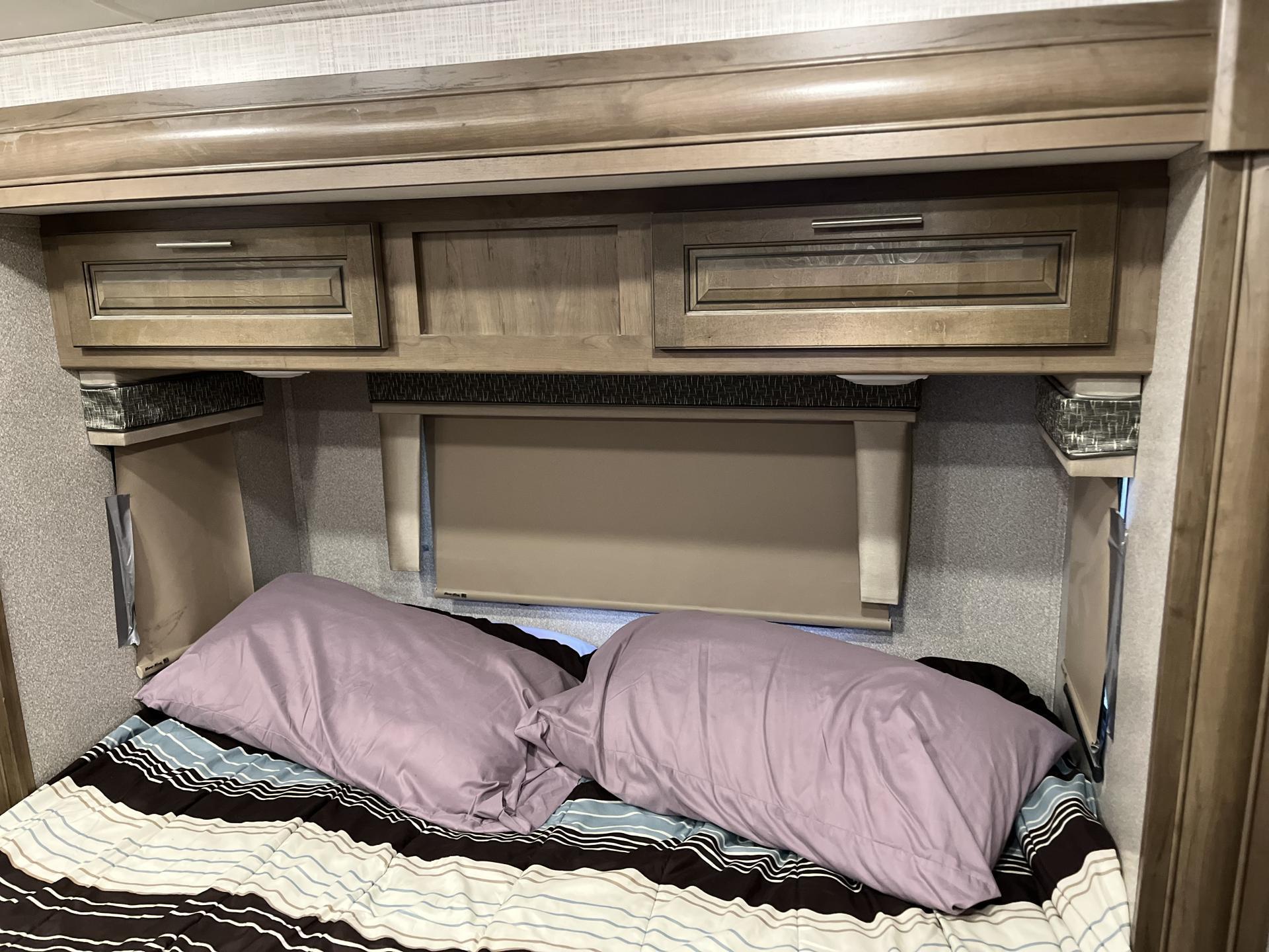2019 FOREST RIVER GEORGETOWN 5 SERIES 36B