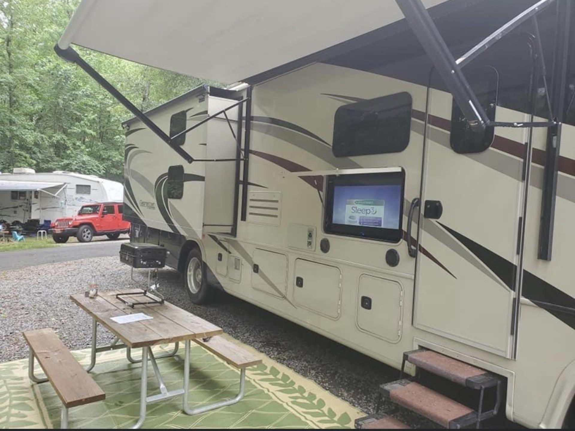 2019 FOREST RIVER GEORGETOWN 5 SERIES 36B