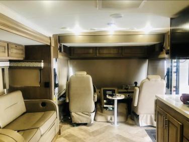 2019 FOREST RIVER GEORGETOWN 5 SERIES 36B