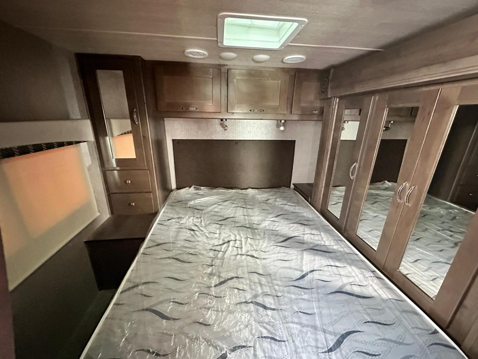 2023 NEXUS RV Triumph TRIUMPH
