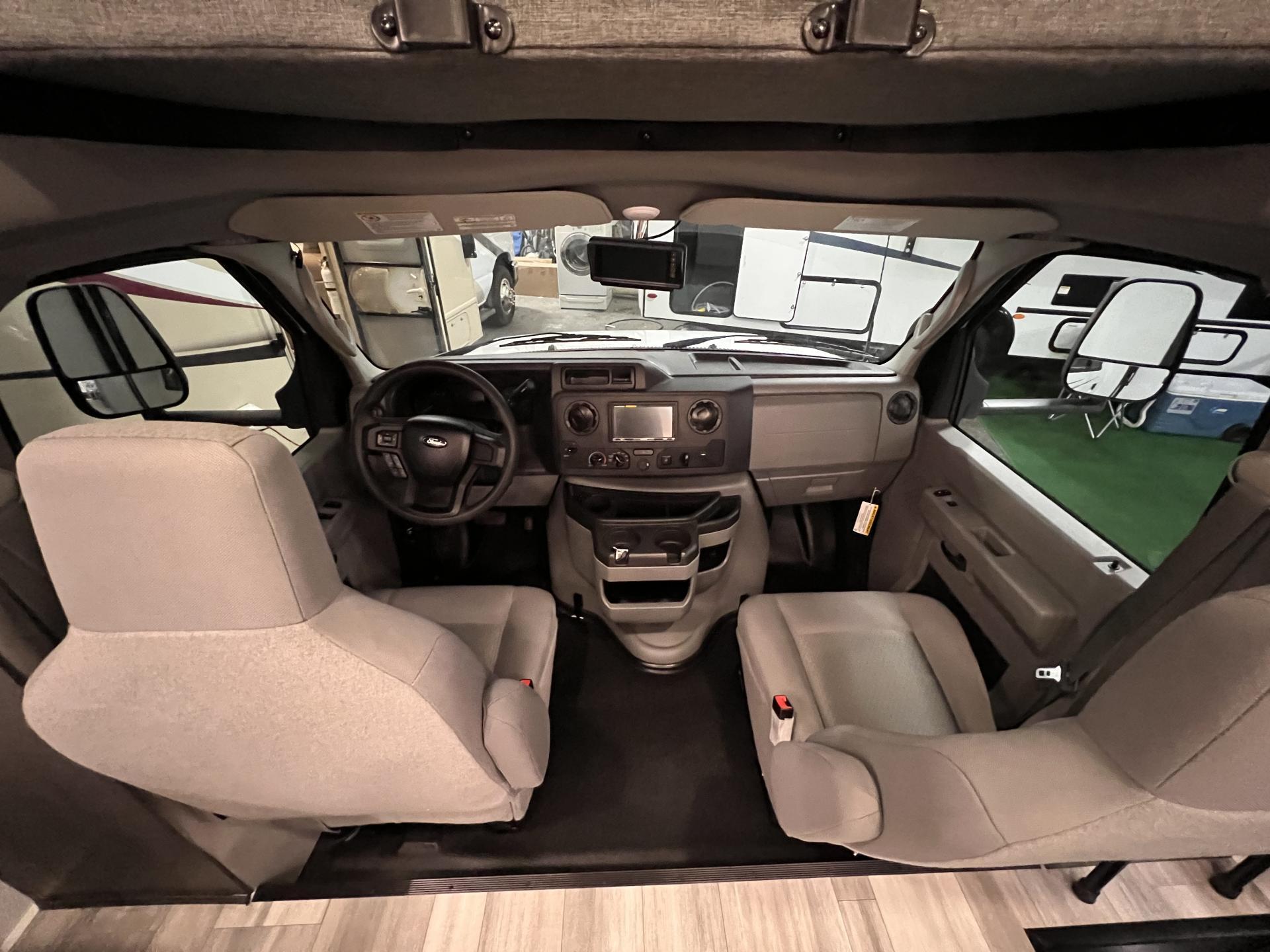 2024 FOREST RIVER SUNSEEKER LE 2850SLE