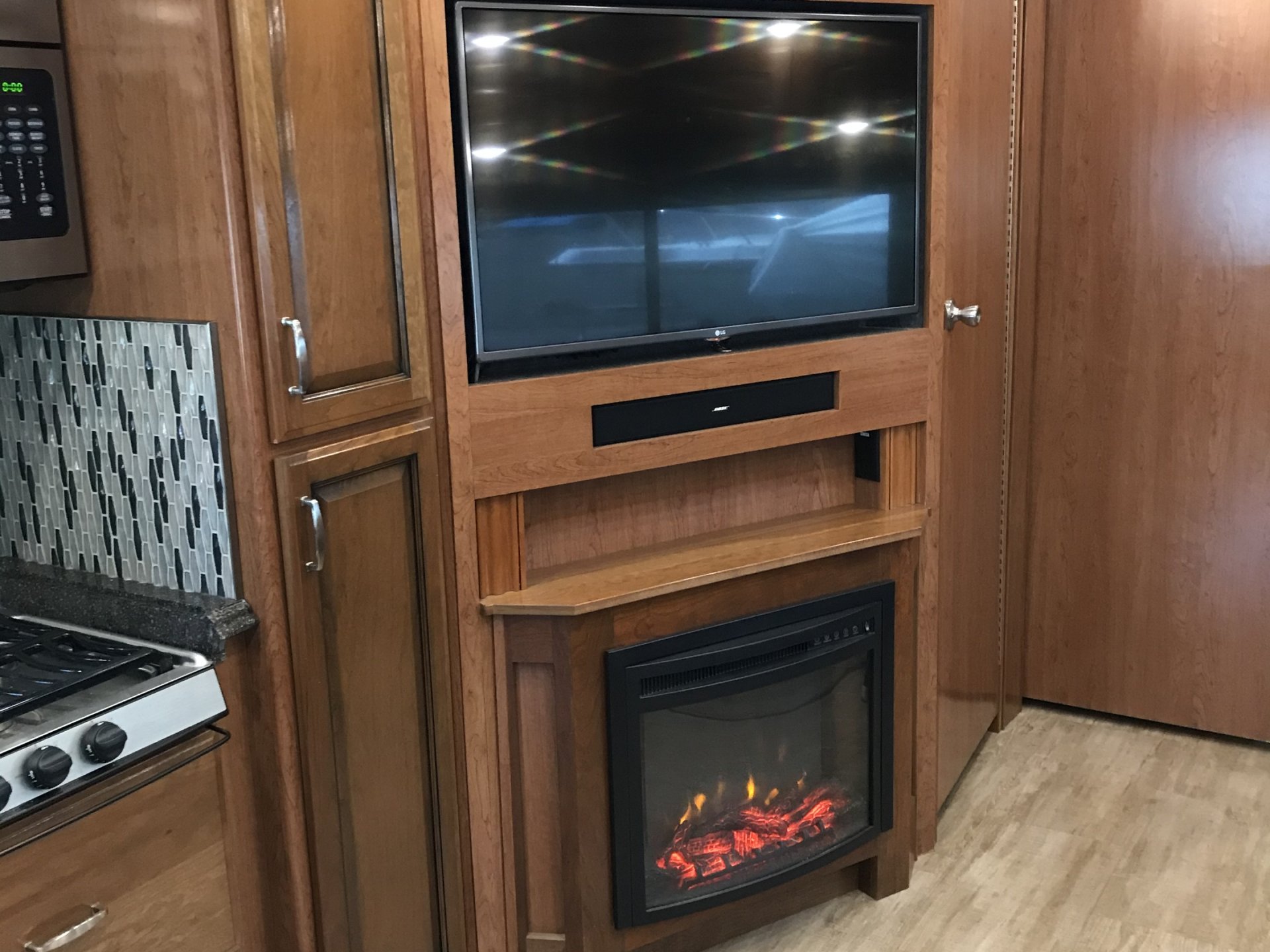 2018 HOLIDAY RAMBLER ADMIRAL XE 36U