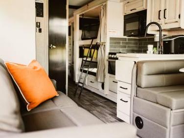 2022 ENTEGRA COACH VISION 29F
