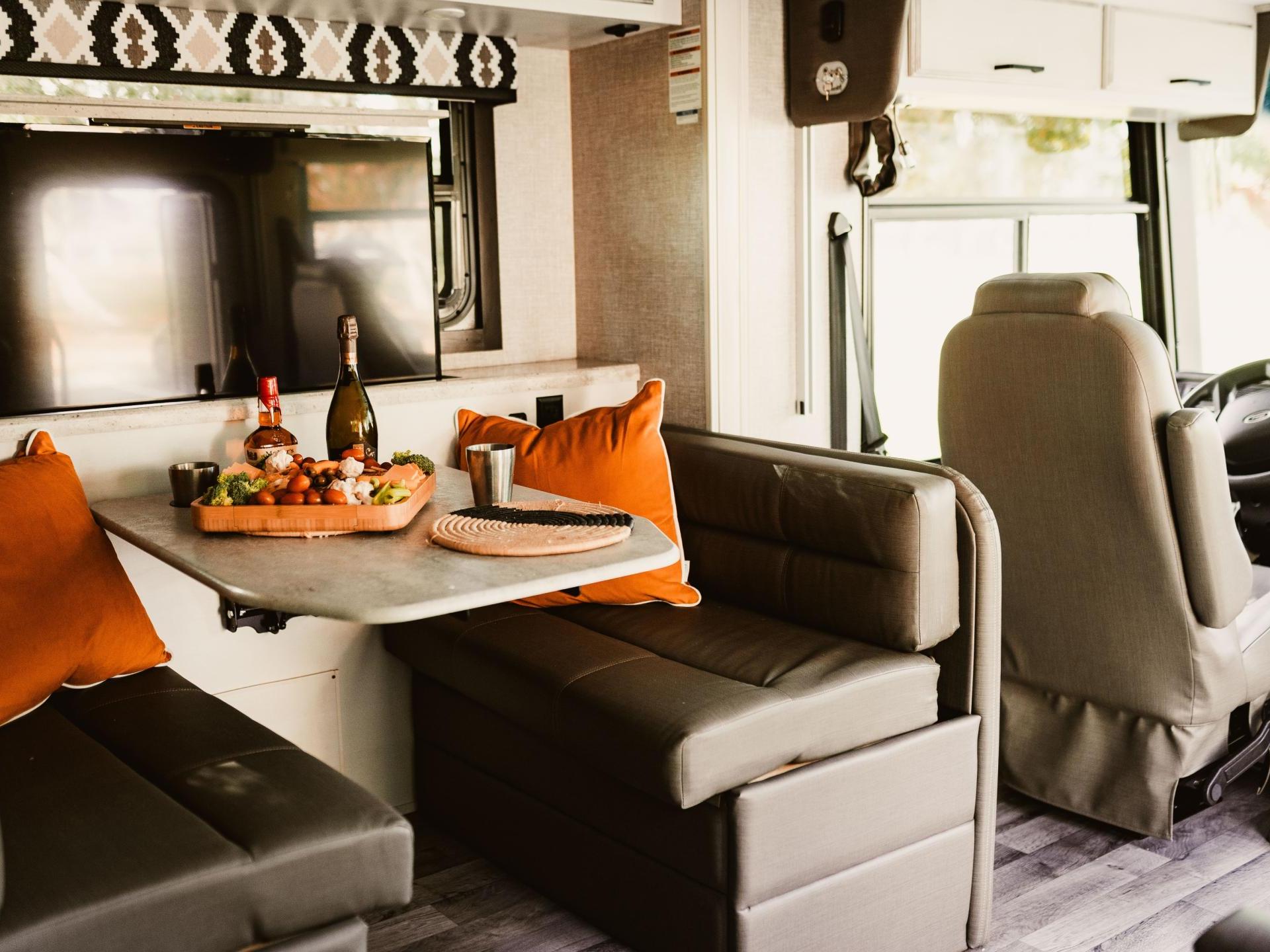 2022 ENTEGRA COACH VISION 29F