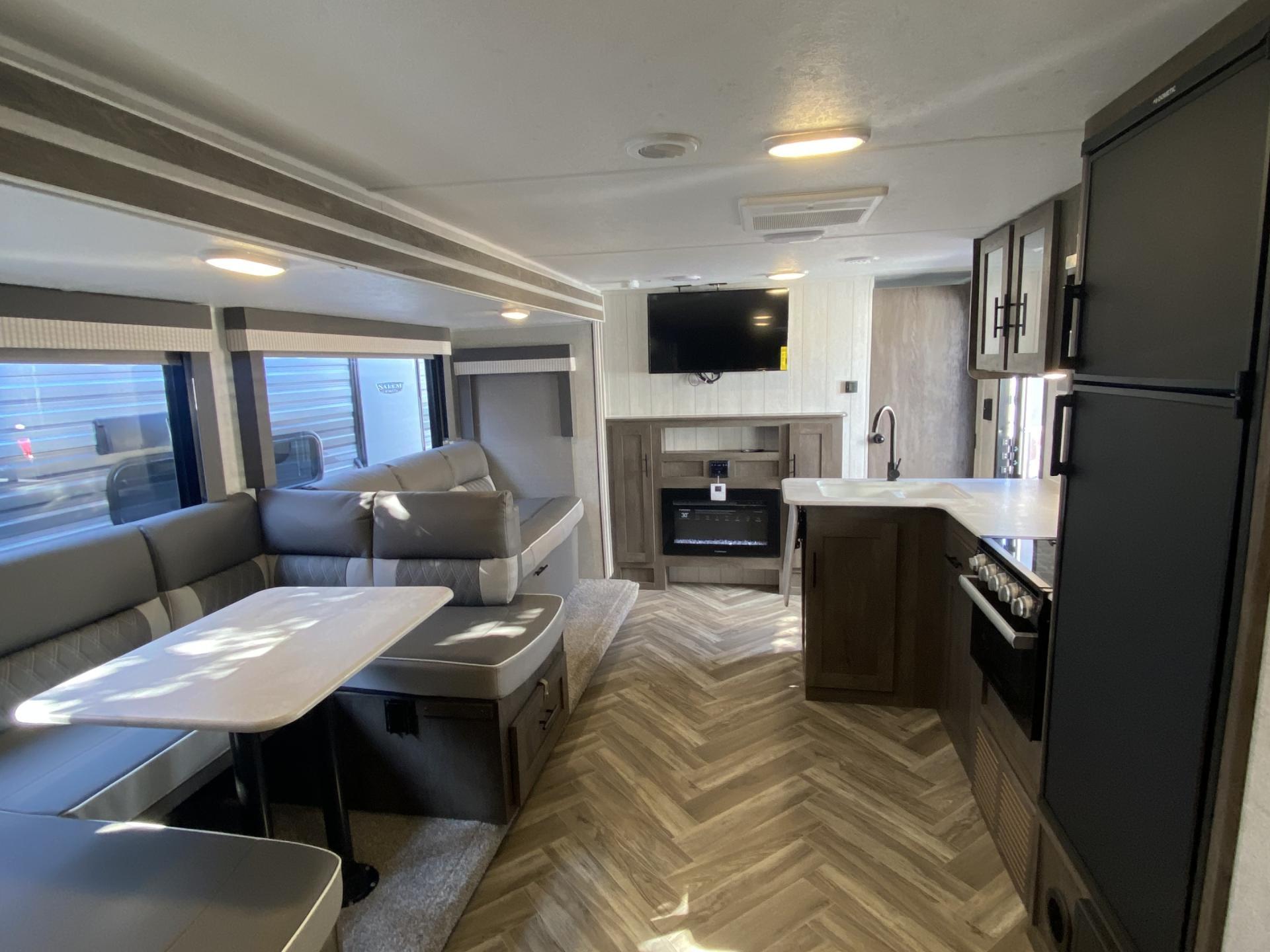 2021 Forest River  Salem 263BHX