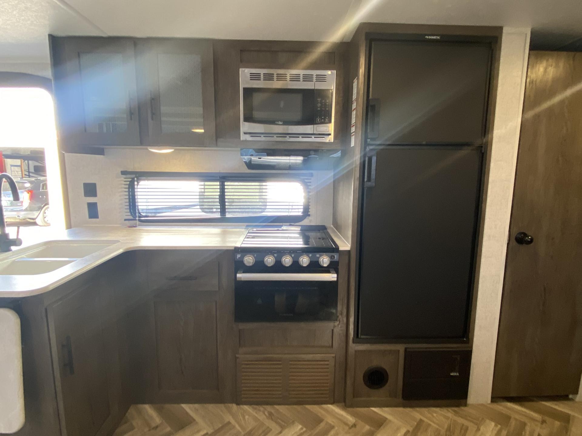 2021 Forest River  Salem 263BHX