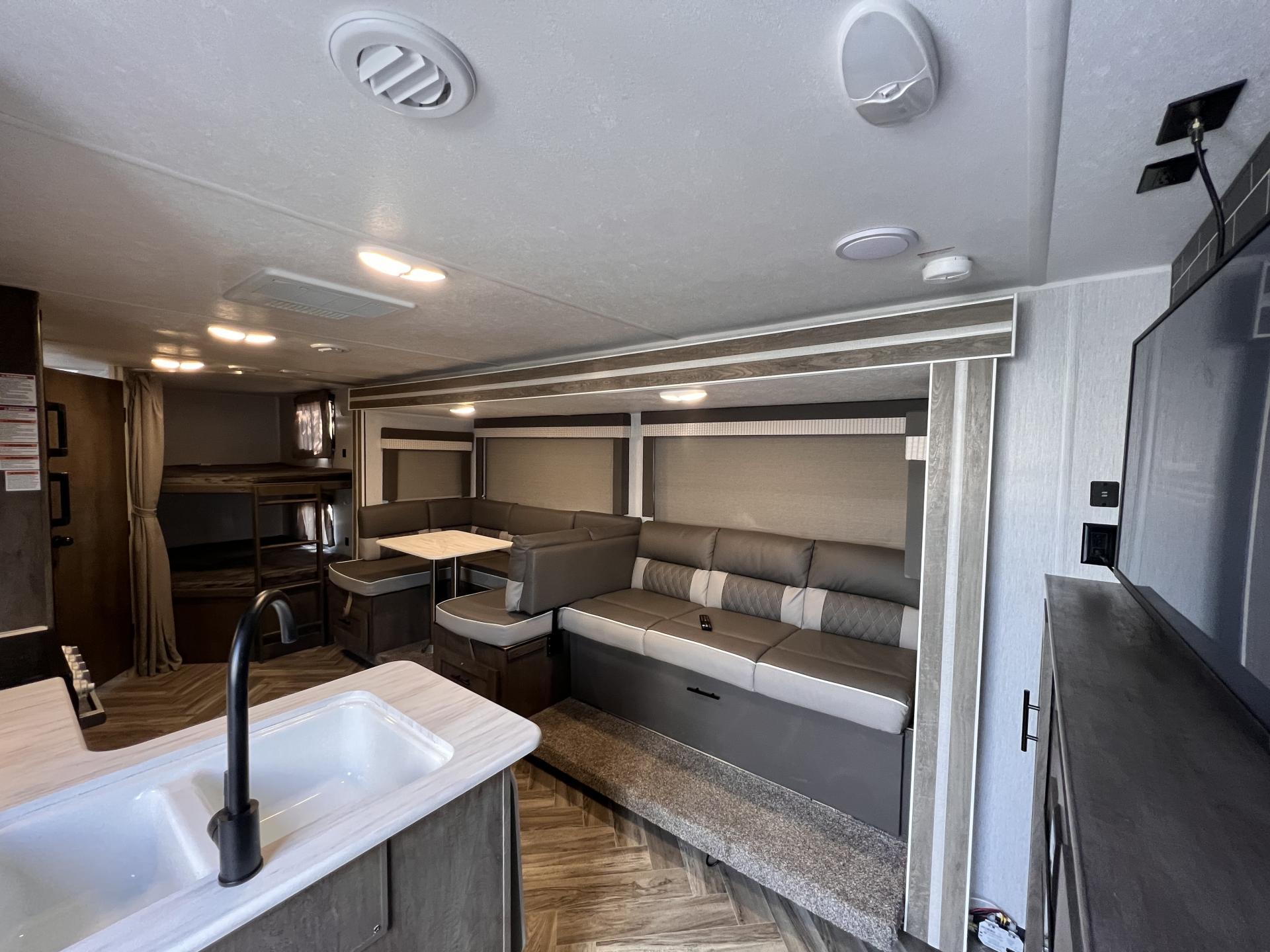 2022 FOREST RIVER SALEM 263BHXL 