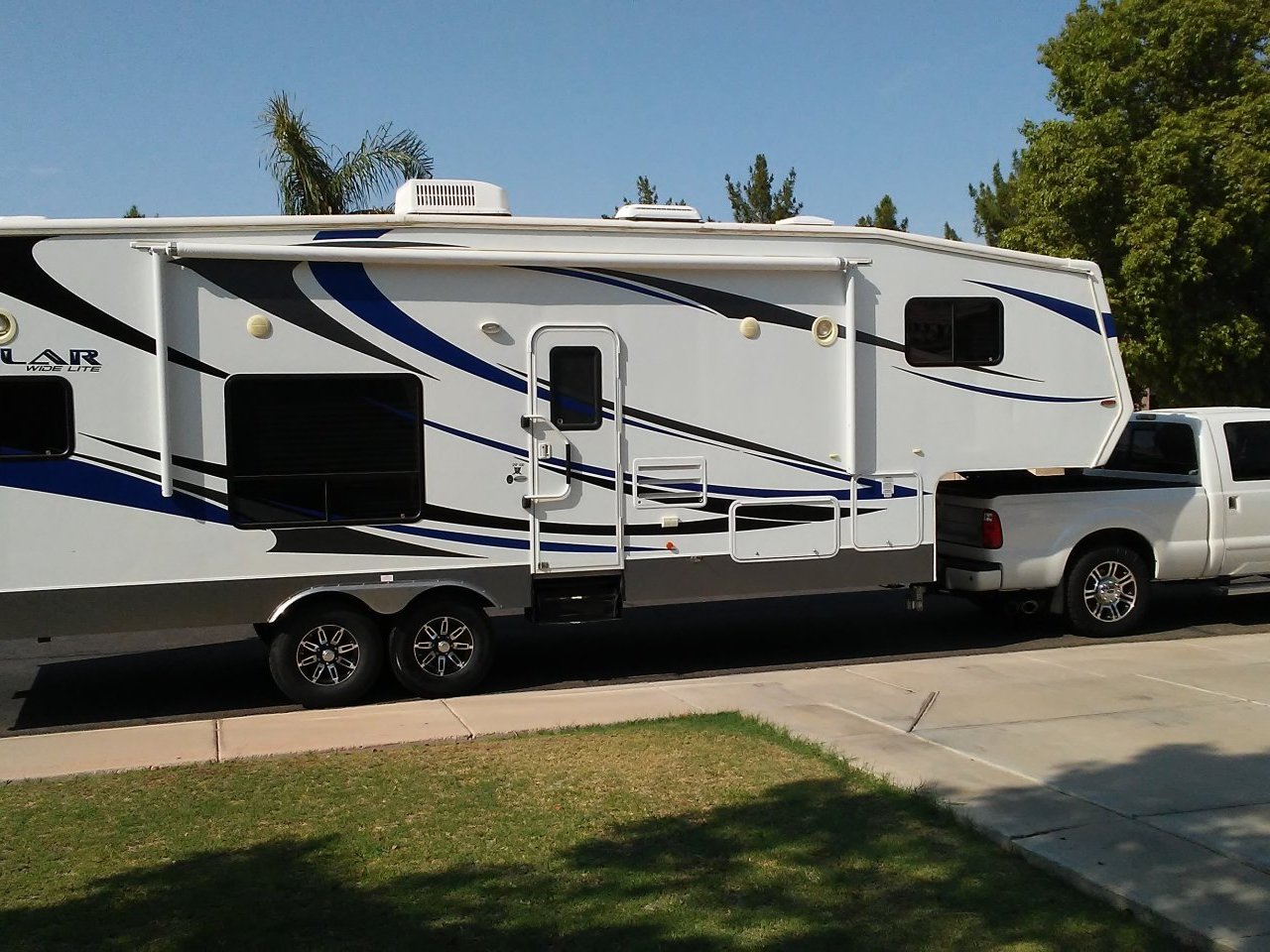 2013 ECLIPSE STELLAR LITE WIDE BODY 28SB