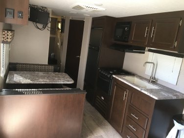 2018 K-Z SPORTSMEN LE 260BHLE