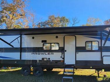 2022 HEARTLAND PROWLER 300BH