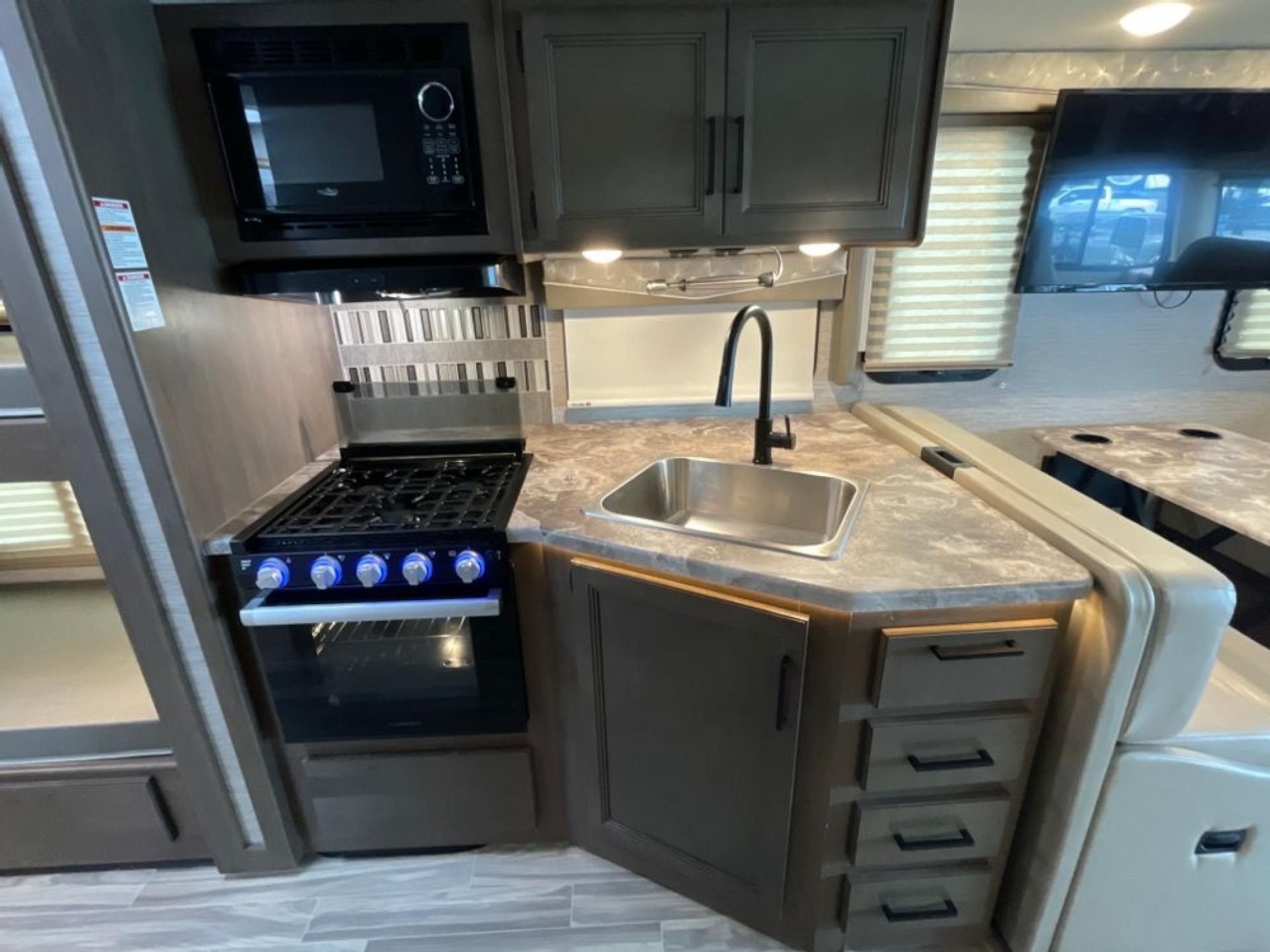 2022 THOR MOTOR COACH ACE 32.3