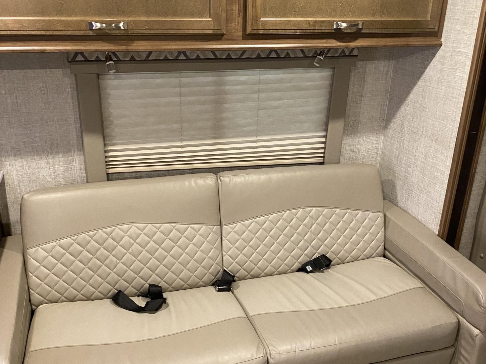 2020 GULF STREAM CONQUEST 6311C