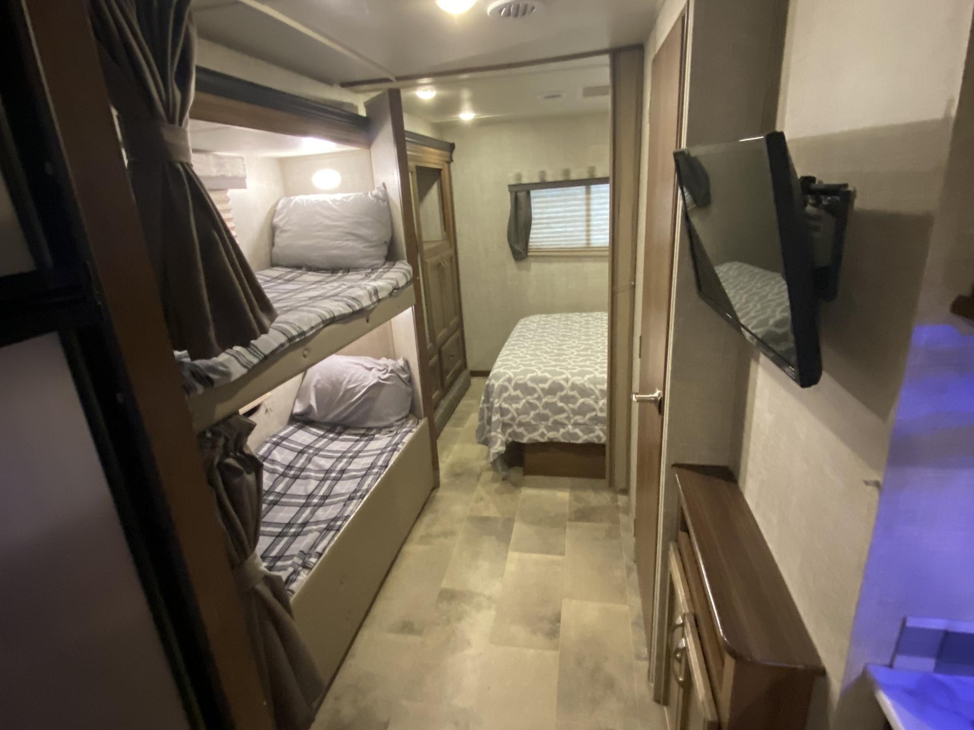 2020 GULF STREAM CONQUEST 6311C