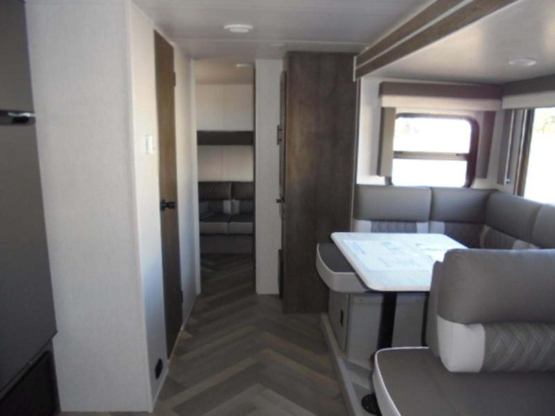 2022 FOREST RIVER SALEM CRUISE LITE 273 QXBL