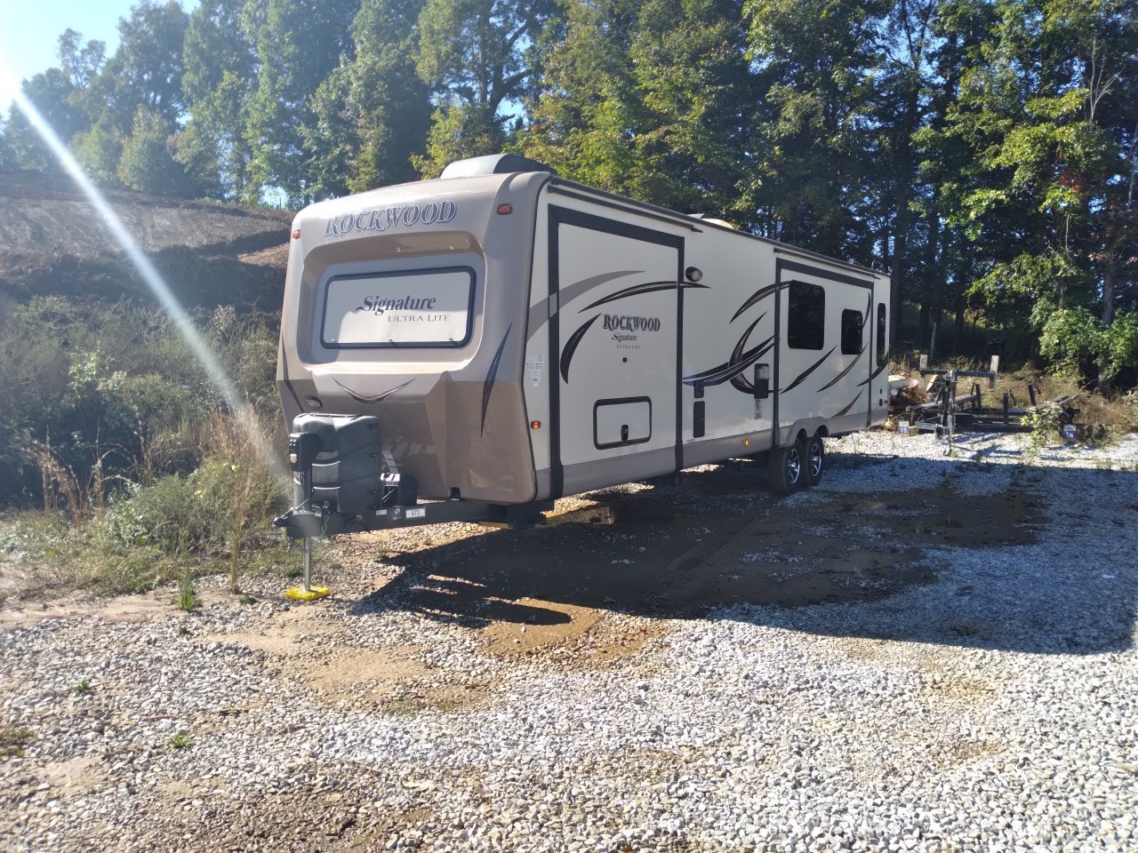 2016 FOREST RIVER ROCKWOOD 8328BS
