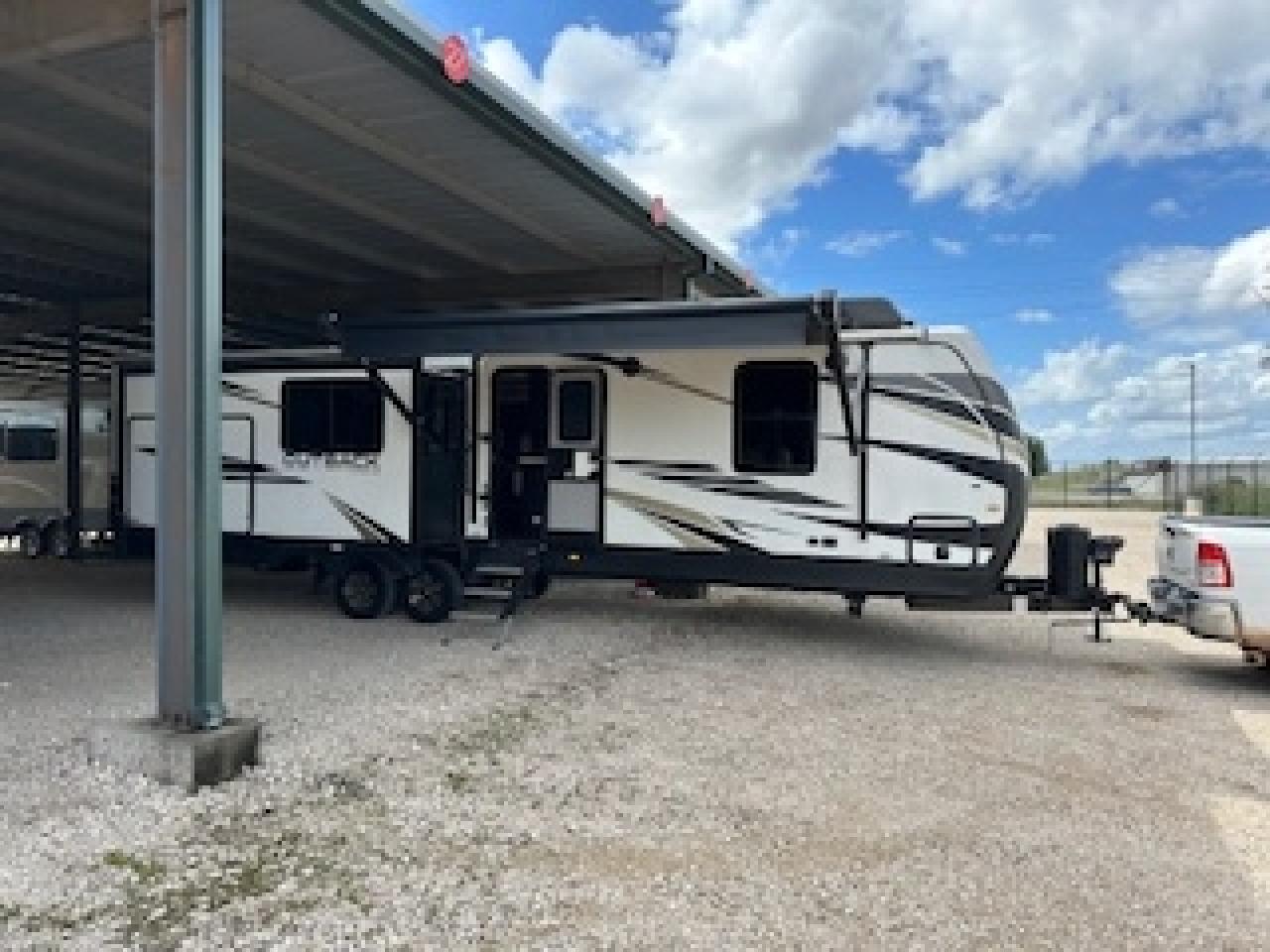 2022 KEYSTONE OUTBACK ULTRA-LITE 330RL