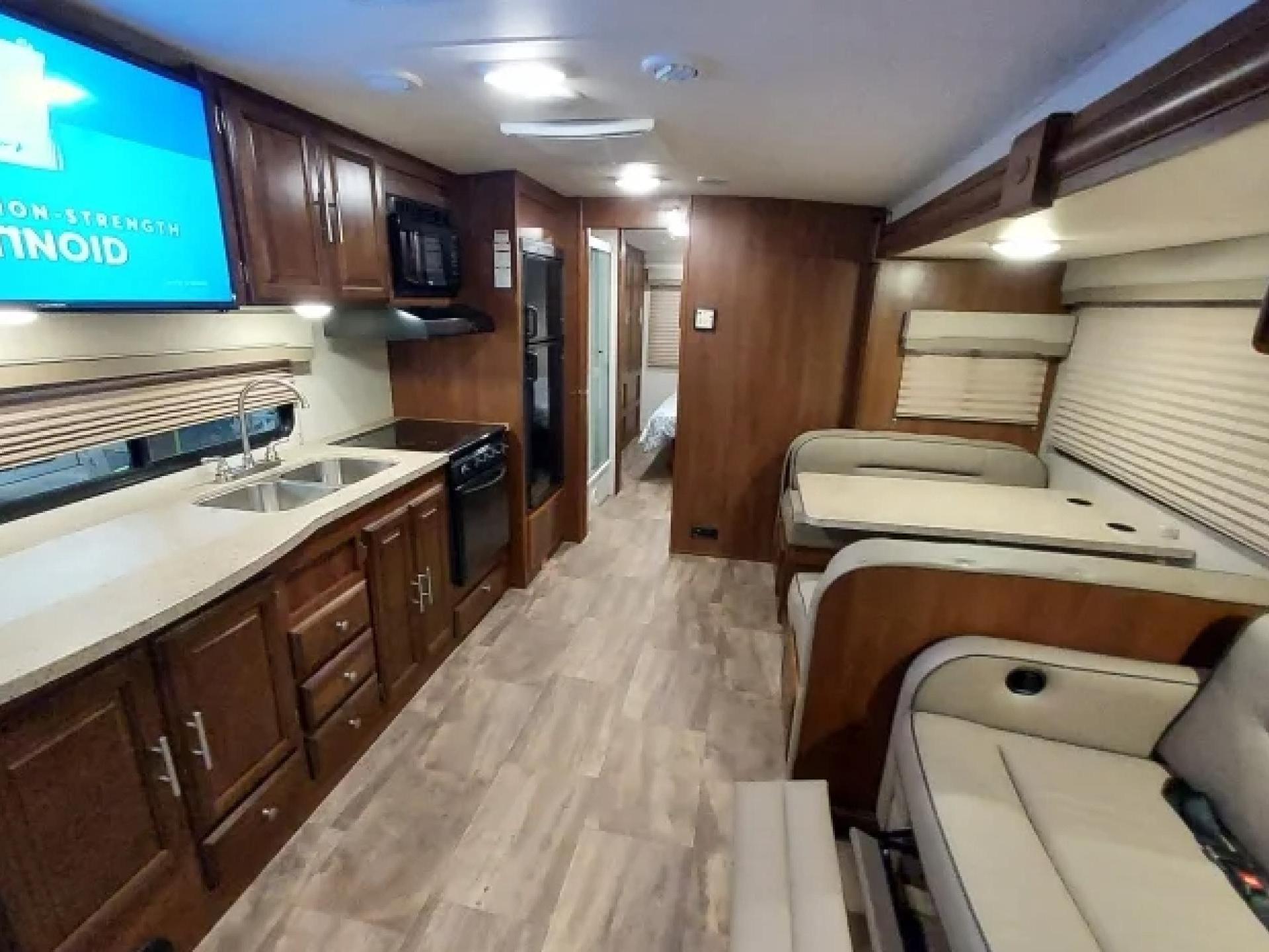 2017 FOREST RIVER GEORGETOWN 3 SERIES 30X