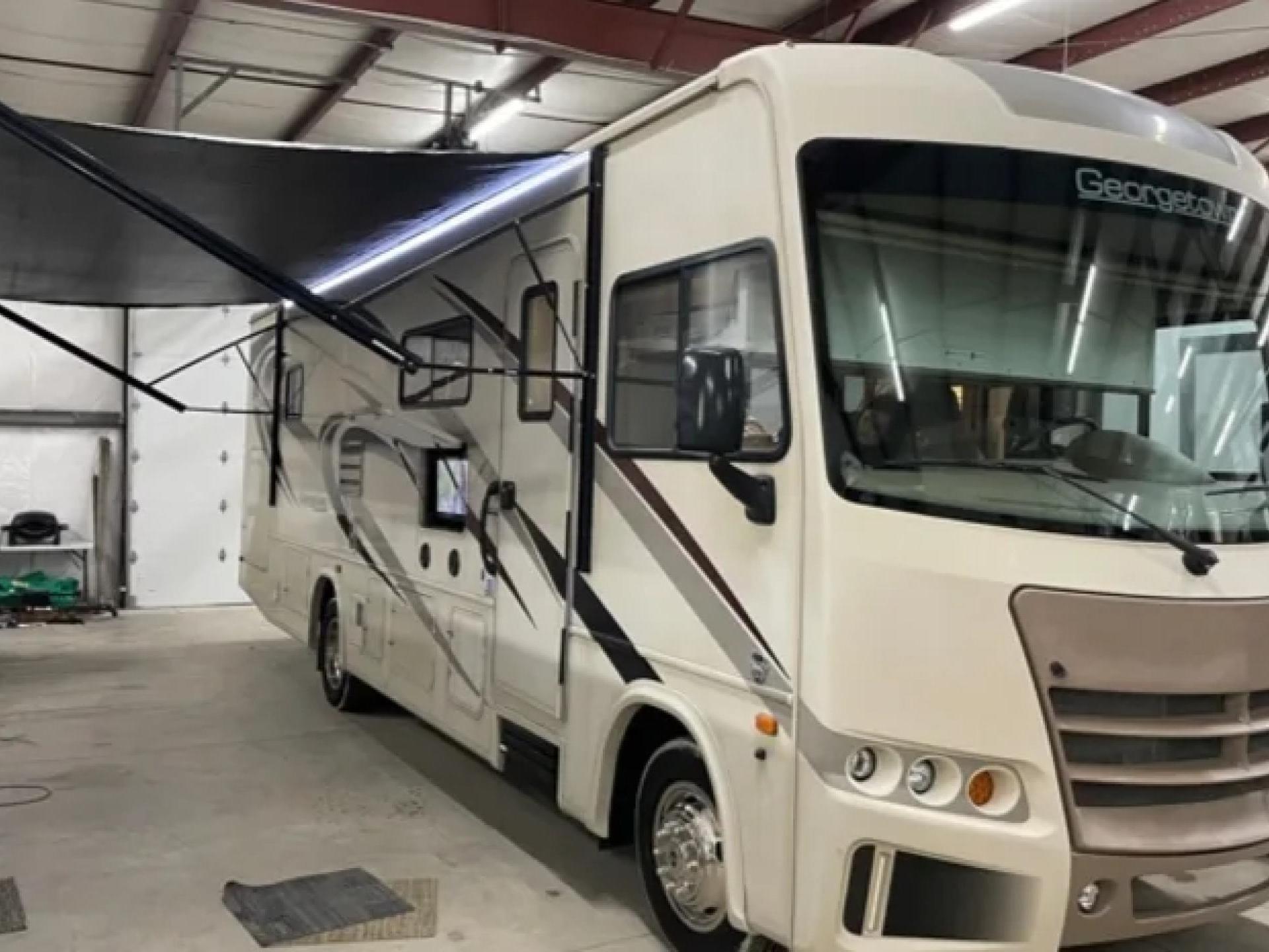 2017 FOREST RIVER GEORGETOWN 3 SERIES 30X