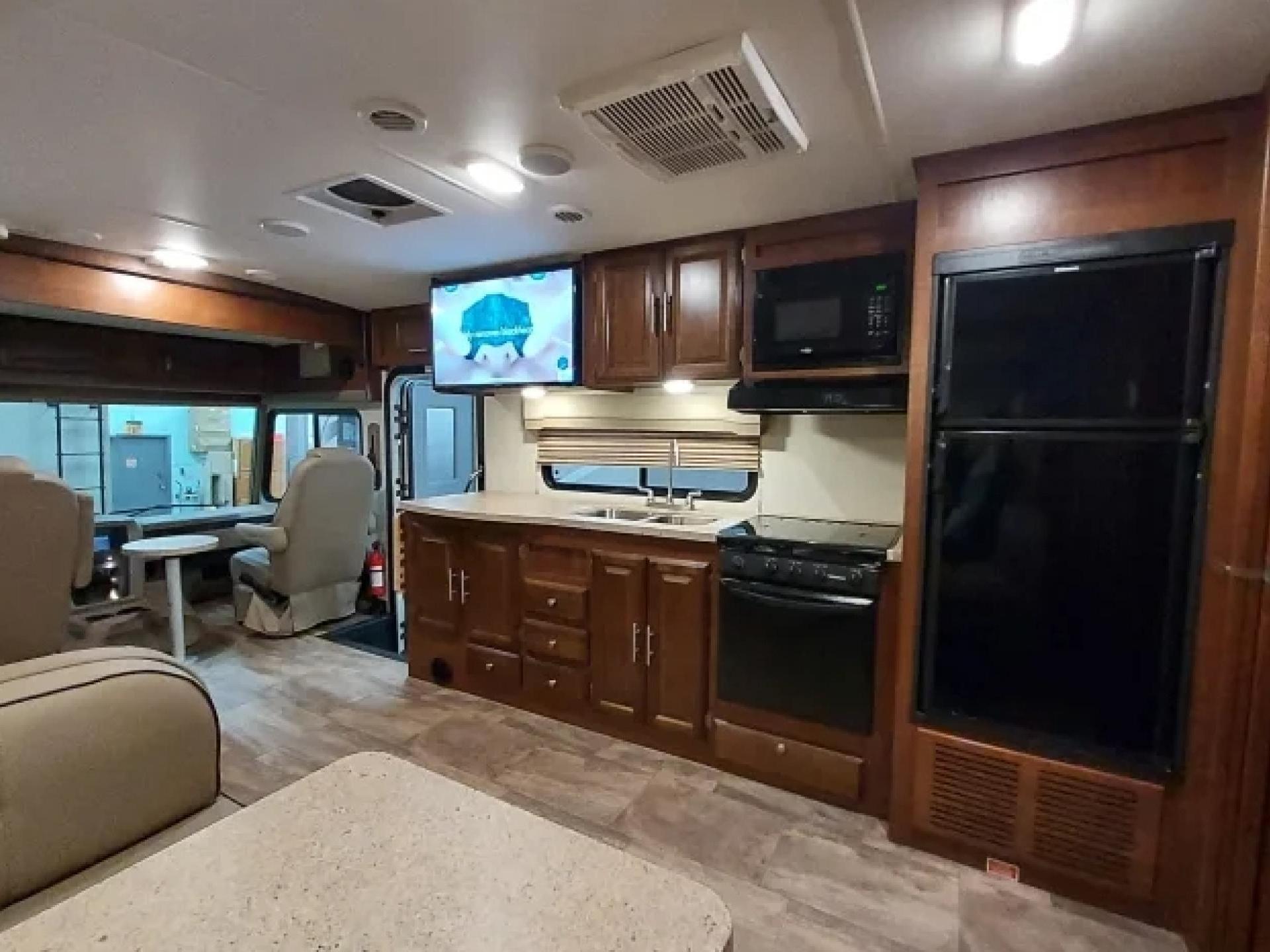 2017 FOREST RIVER GEORGETOWN 3 SERIES 30X