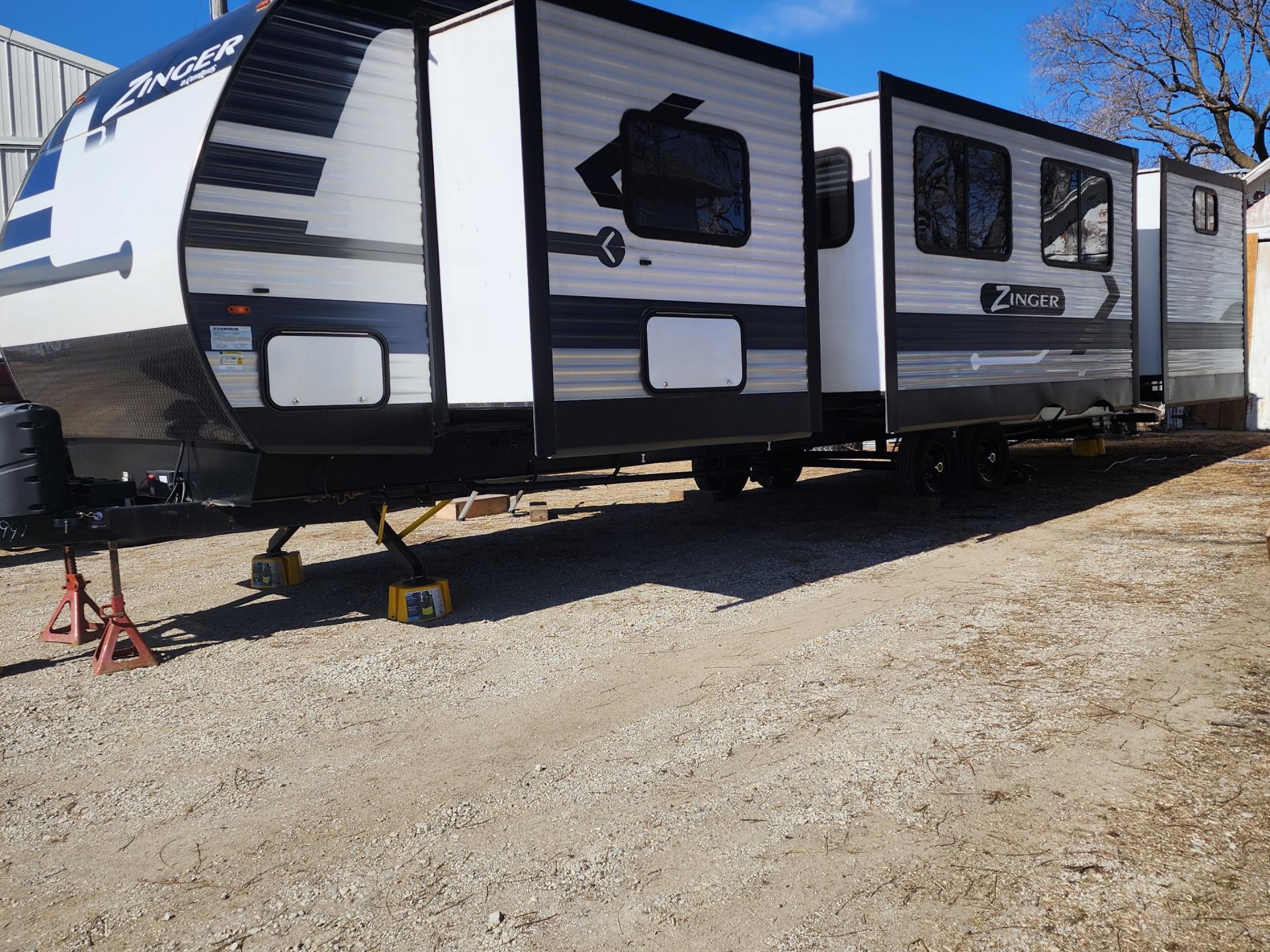 2022 CROSSROADS ZINGER BH340