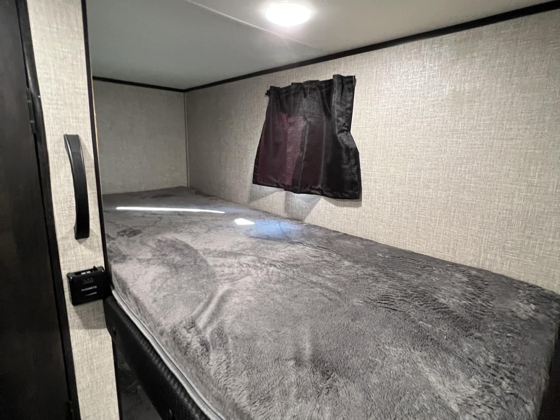 2022 JAYCO JAY FLIGHT SLX 174BH