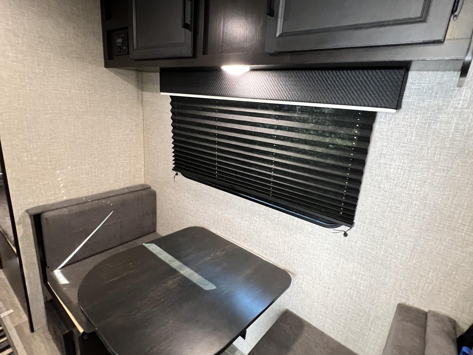 2022 JAYCO JAY FLIGHT SLX 174BH