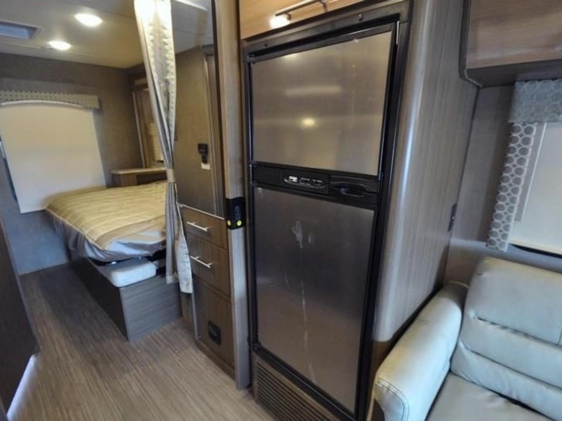 2018 THOR MOTOR COACH AXIS 25.3
