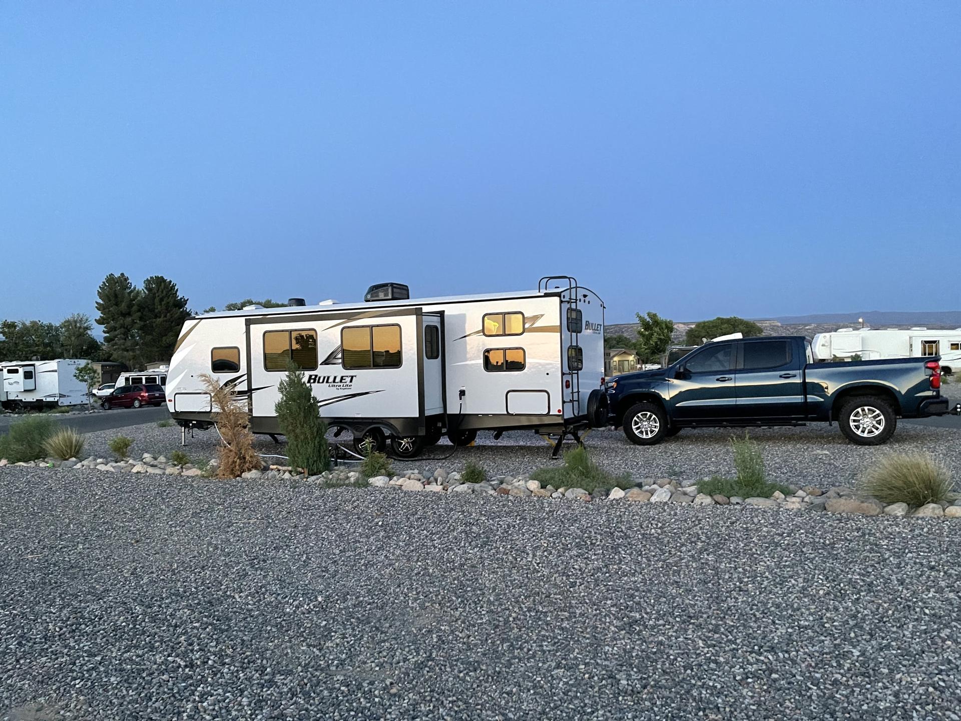 2021 KEYSTONE BULLET 290BHS