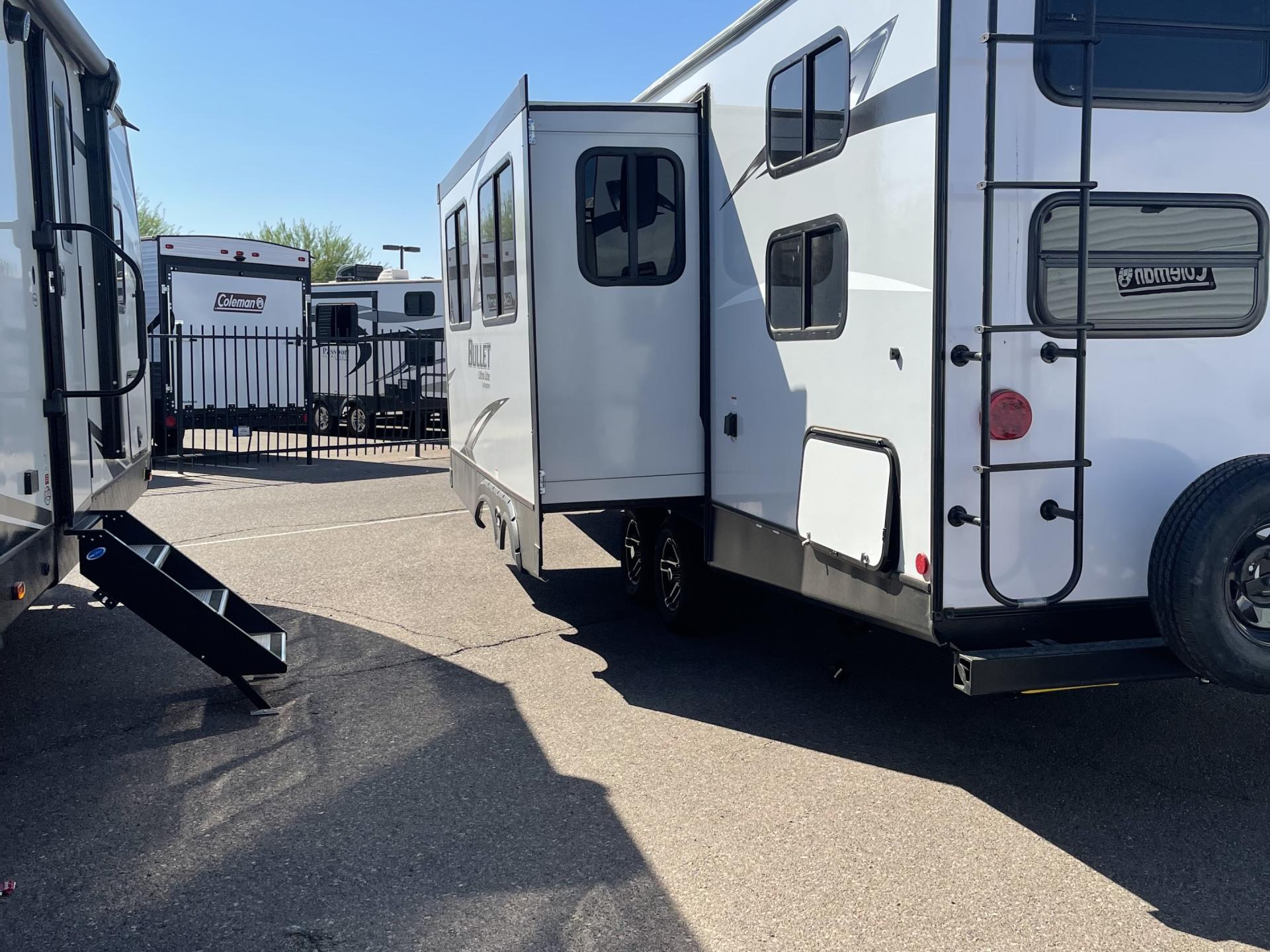 2021 KEYSTONE BULLET 290BHS