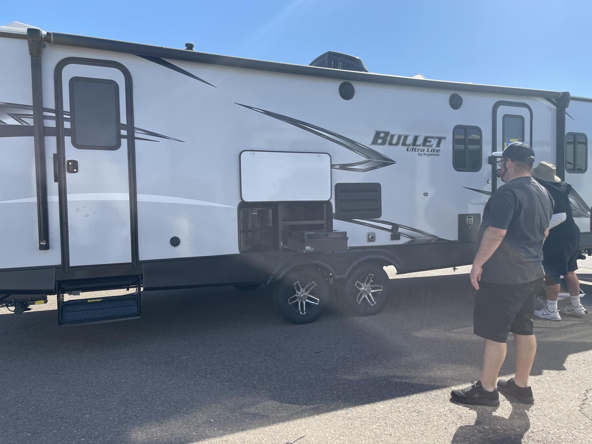 2021 KEYSTONE BULLET 290BHS