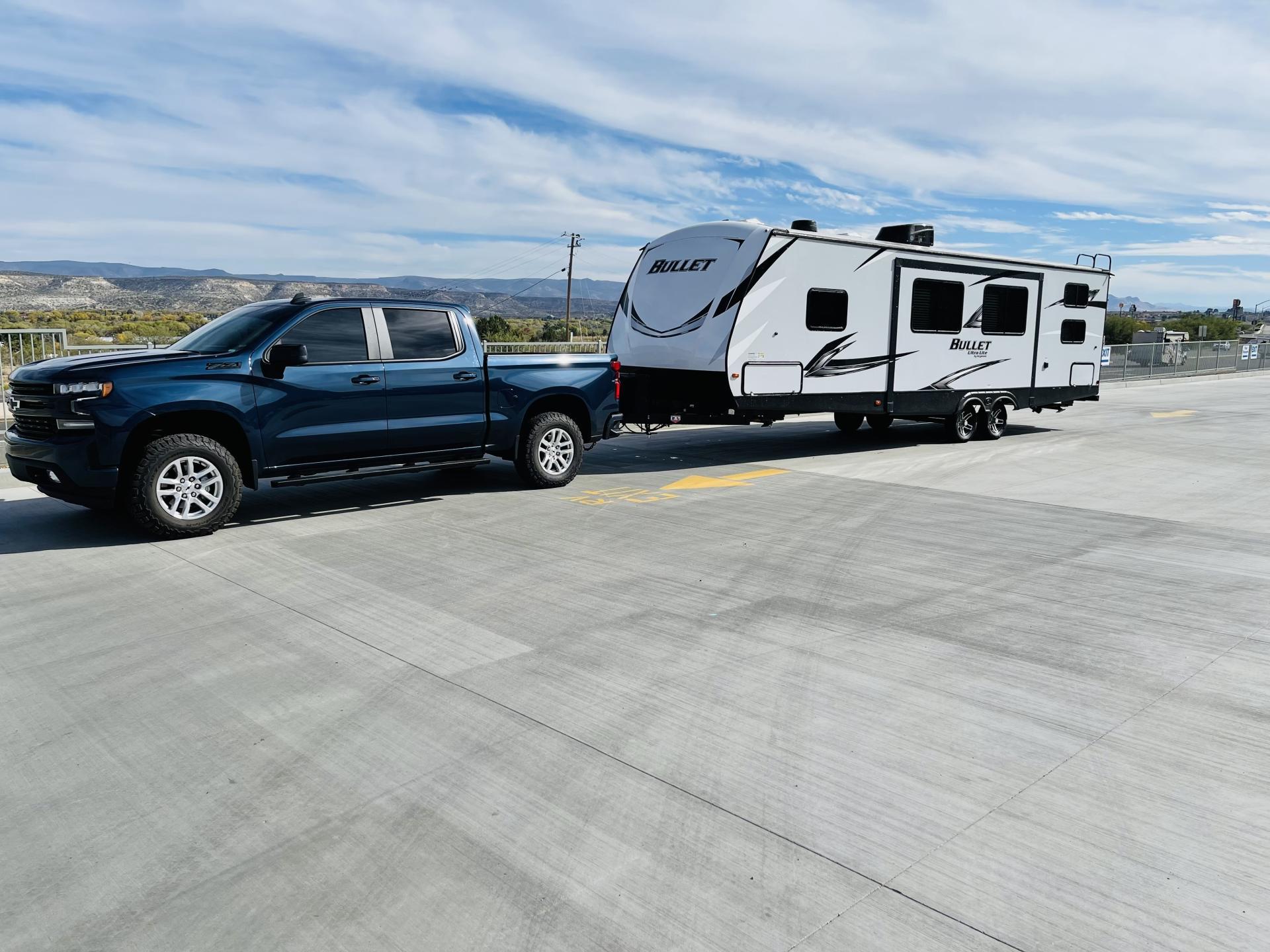 2021 KEYSTONE BULLET 290BHS