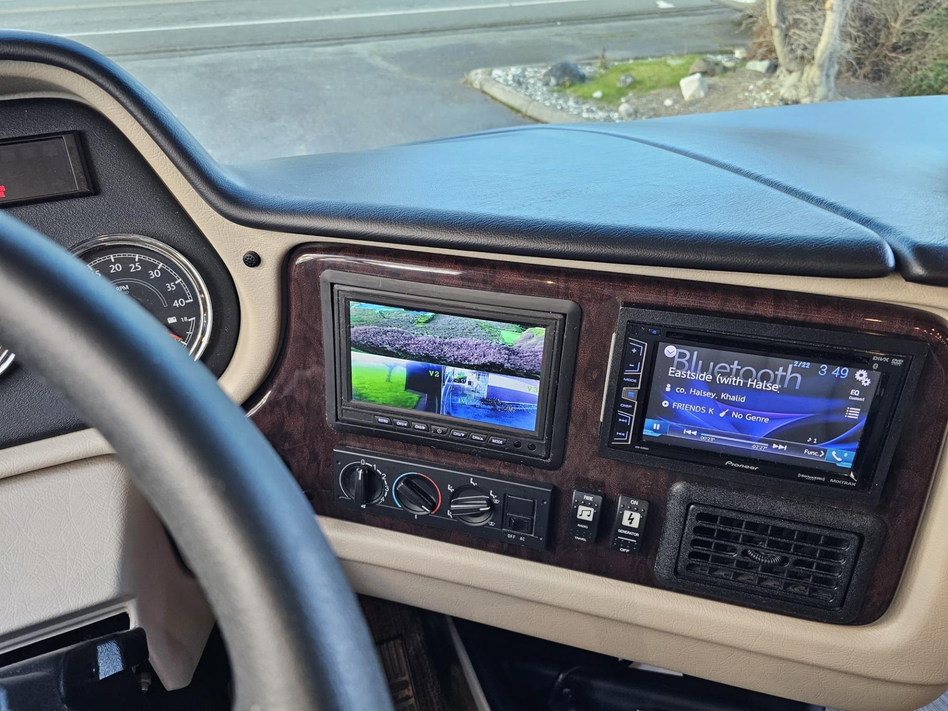 2018 HOLIDAY RAMBLER NAVIGATOR XE 35E