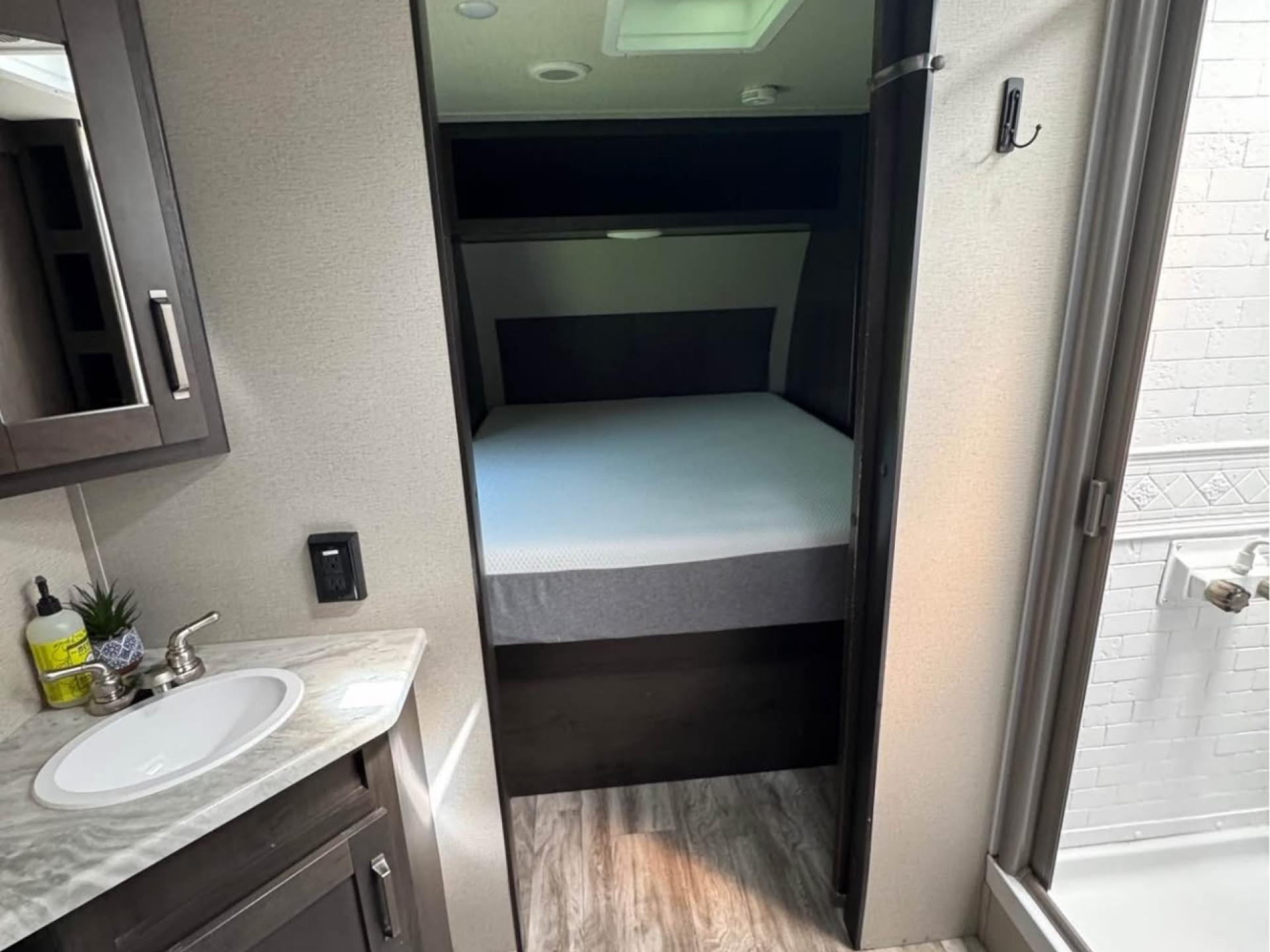 2021 GRAND DESIGN TRANSCEND XPLOR 321BH