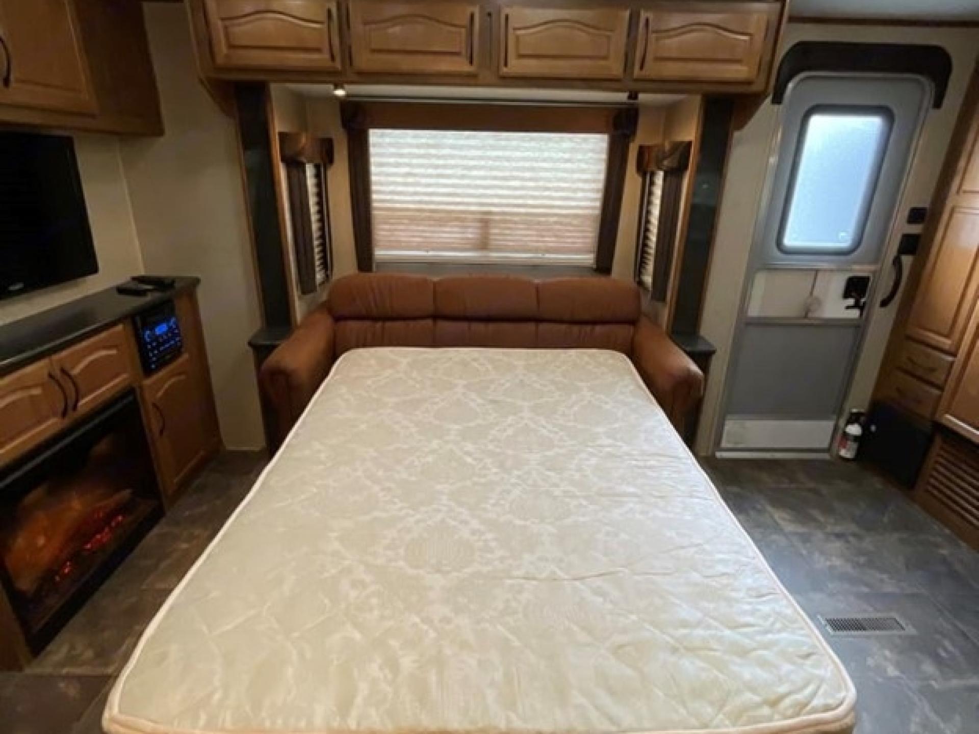 2013 OUTDOORS RV BLACK STONE 240RKSB