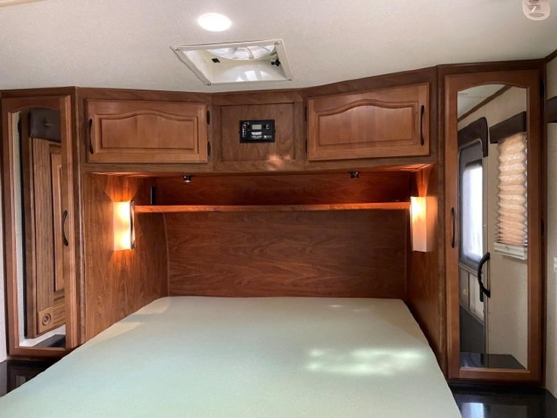 2013 OUTDOORS RV BLACK STONE 240RKSB