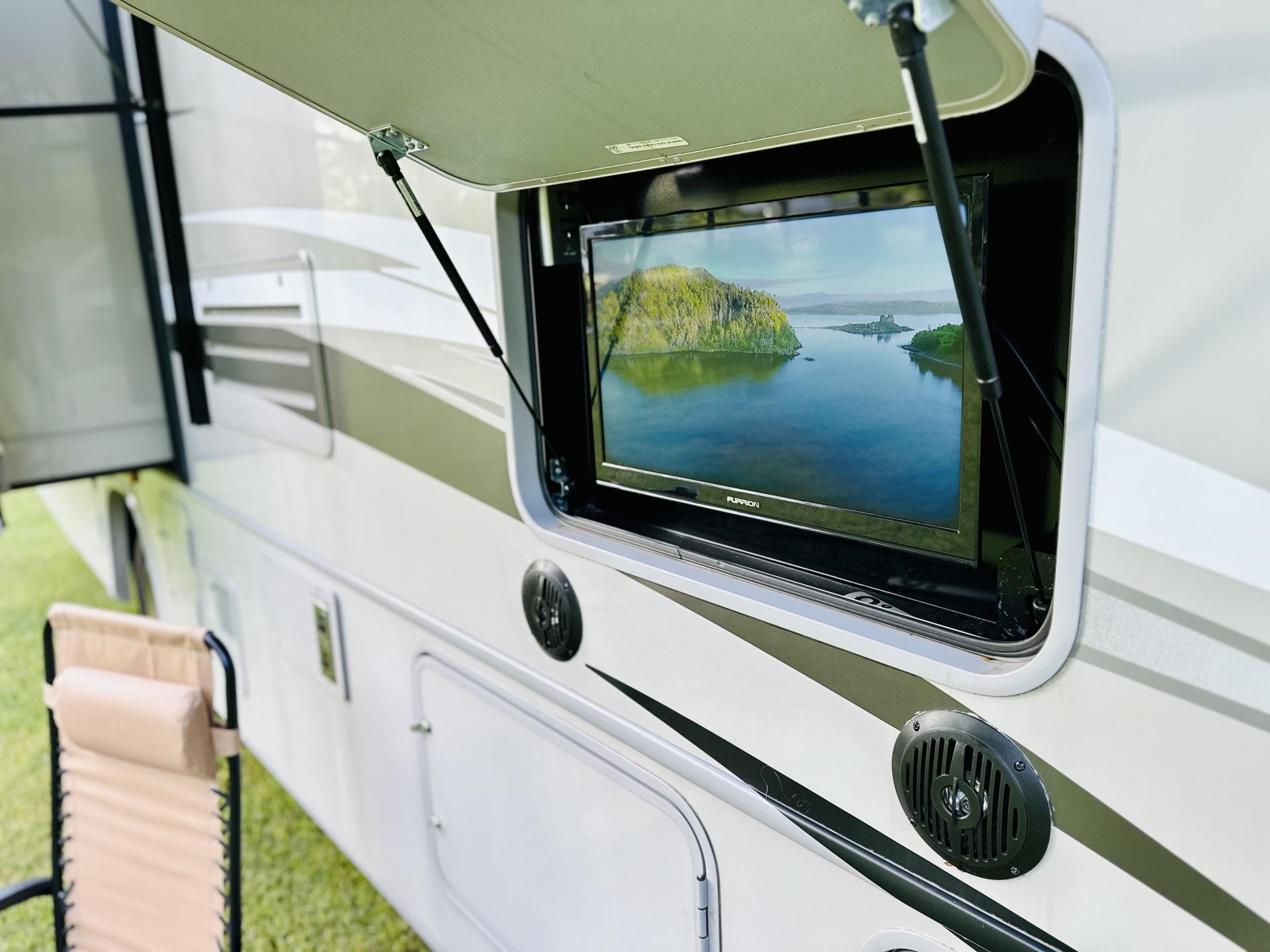 2016 FOREST RIVER FR3 32DS