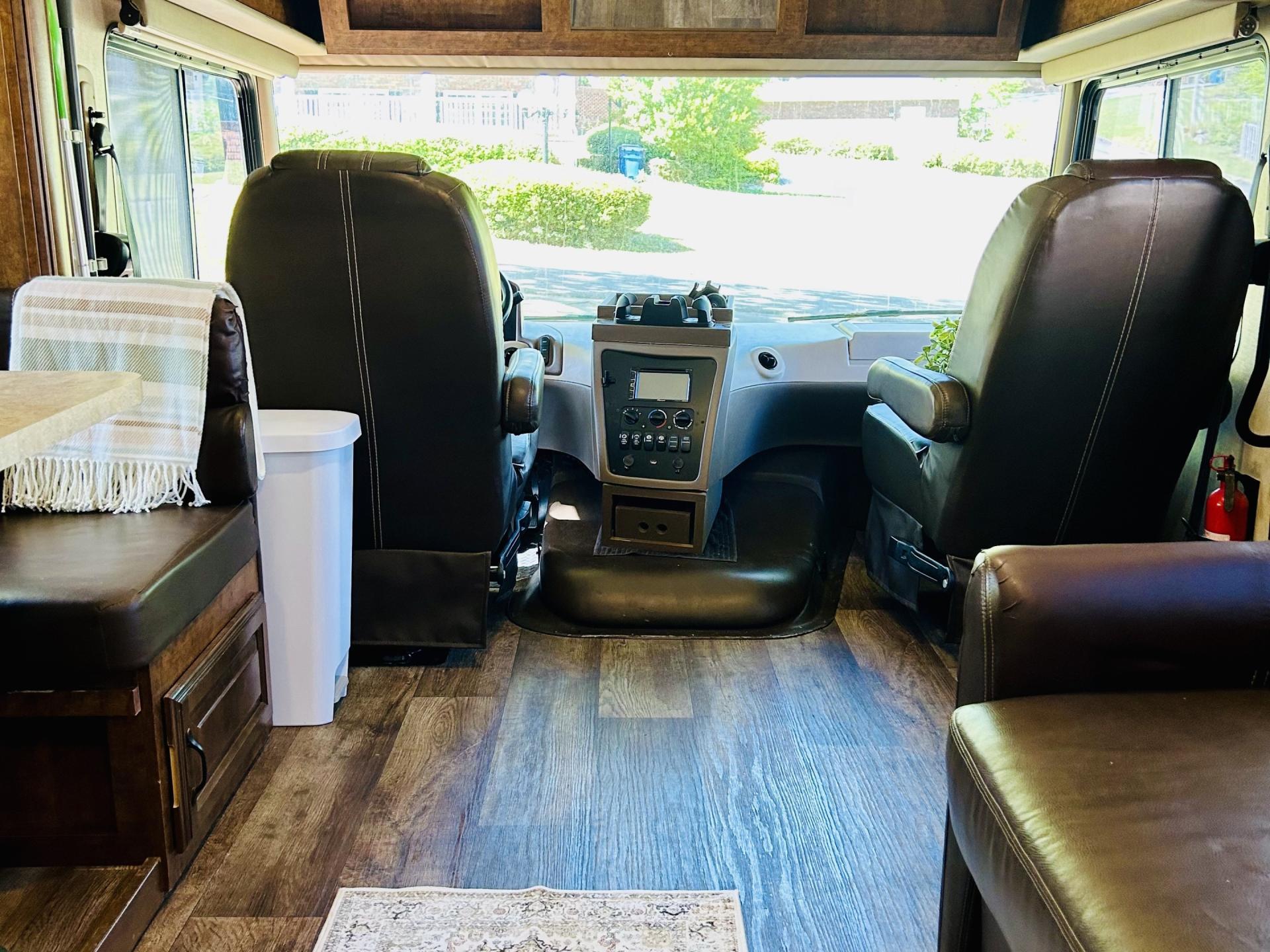 2016 FOREST RIVER FR3 32DS