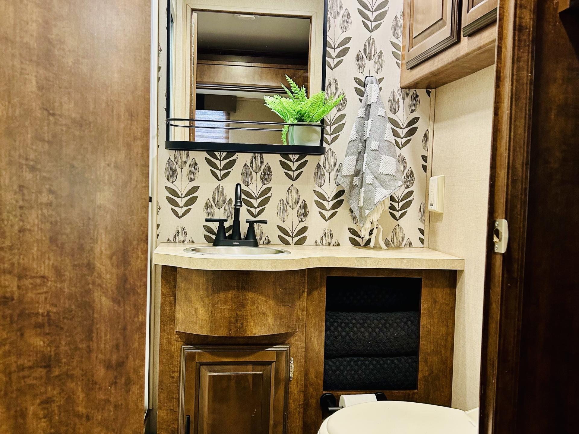 2016 FOREST RIVER FR3 32DS